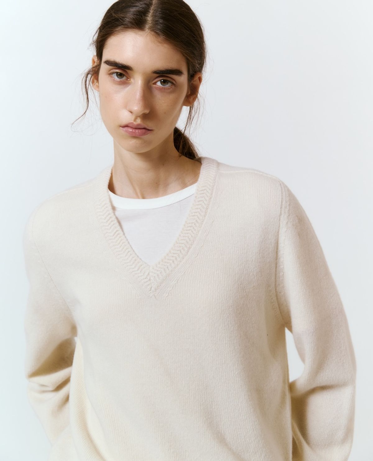매기(MAGGIE) Signature V-neck Pullover (5color)