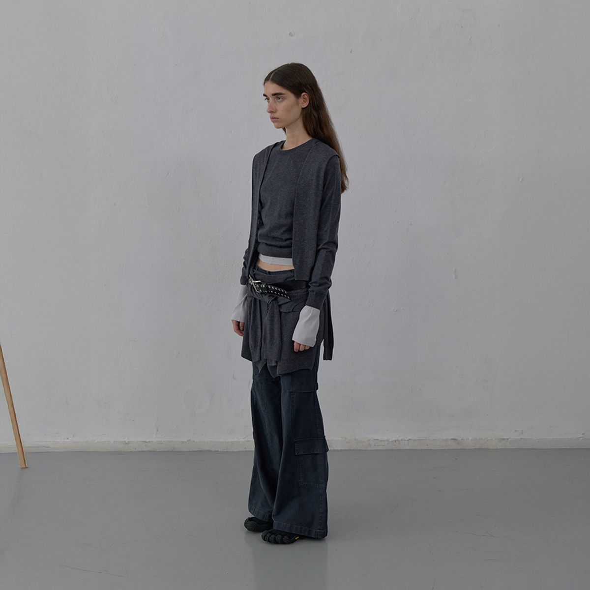 엘씨디씨티엠(LCDC™) TIED DETAIL KNIT TOP (MELANGE GREY)