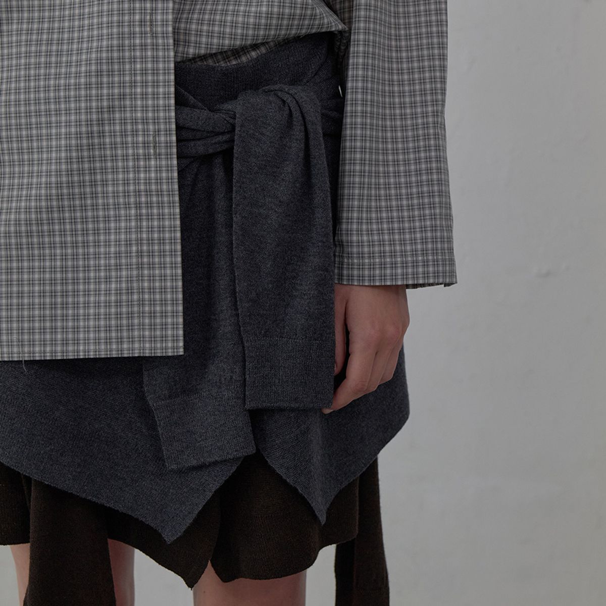 엘씨디씨티엠(LCDC™) TIED DETAIL LAYERED KNIT SKIRT (MELANGE GREY)