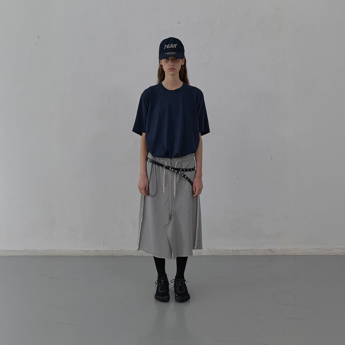 엘씨디씨티엠(LCDC™) RAW CUT DETAIL JERSEY SKIRT (MELANGE GREY)