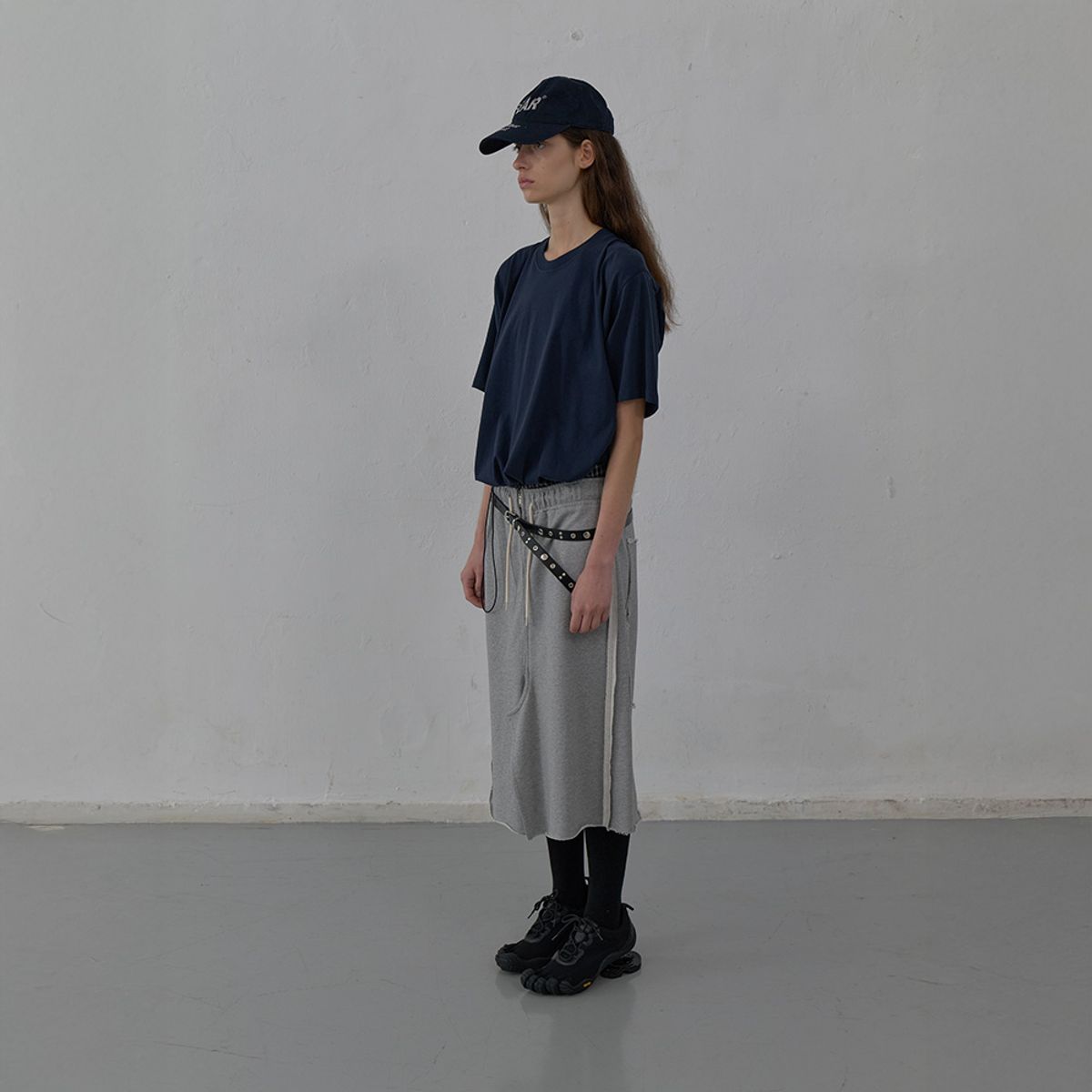 엘씨디씨티엠(LCDC™) RAW CUT DETAIL JERSEY SKIRT (MELANGE GREY)