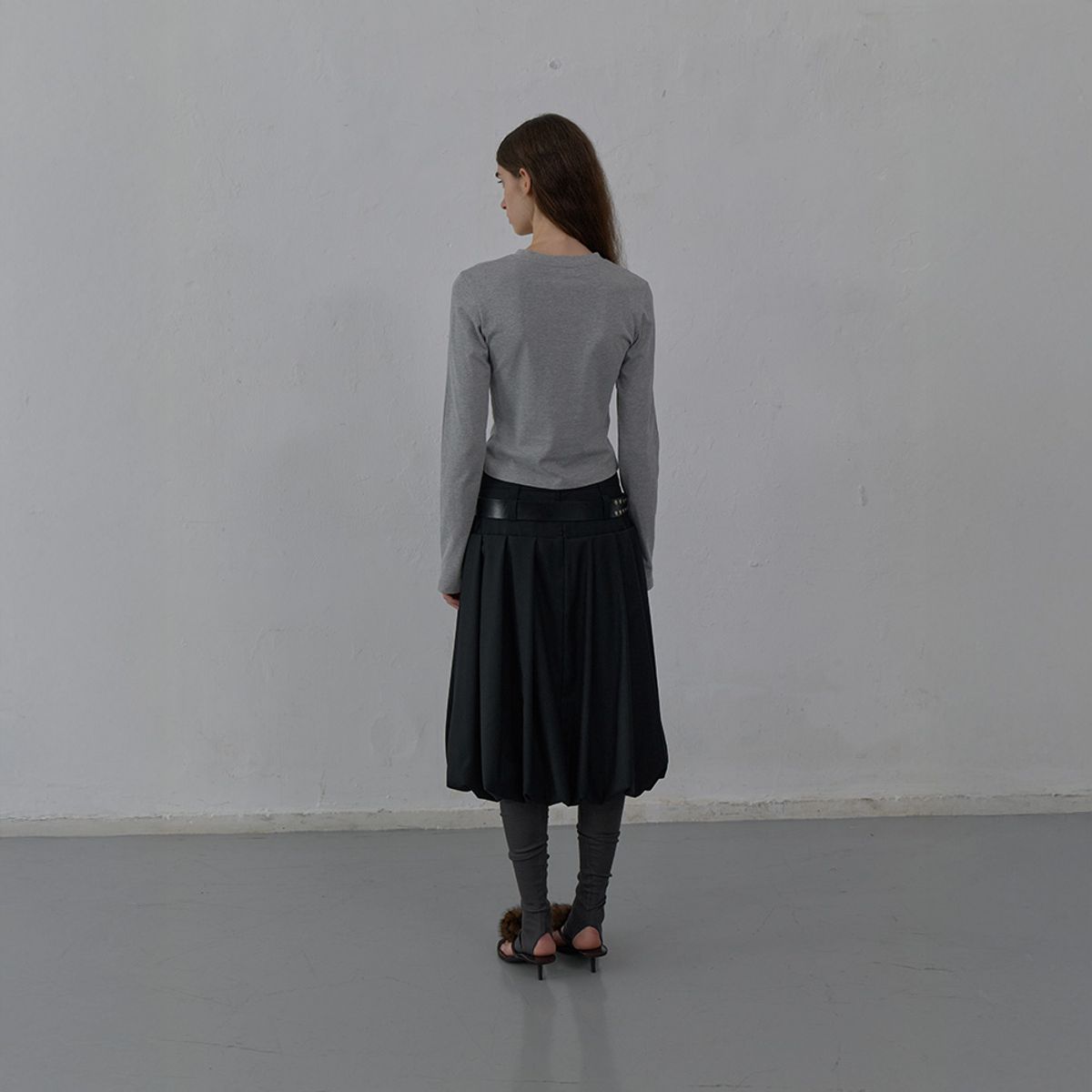 엘씨디씨티엠(LCDC™) TAILORED VOLUME SKIRT (BLACK)