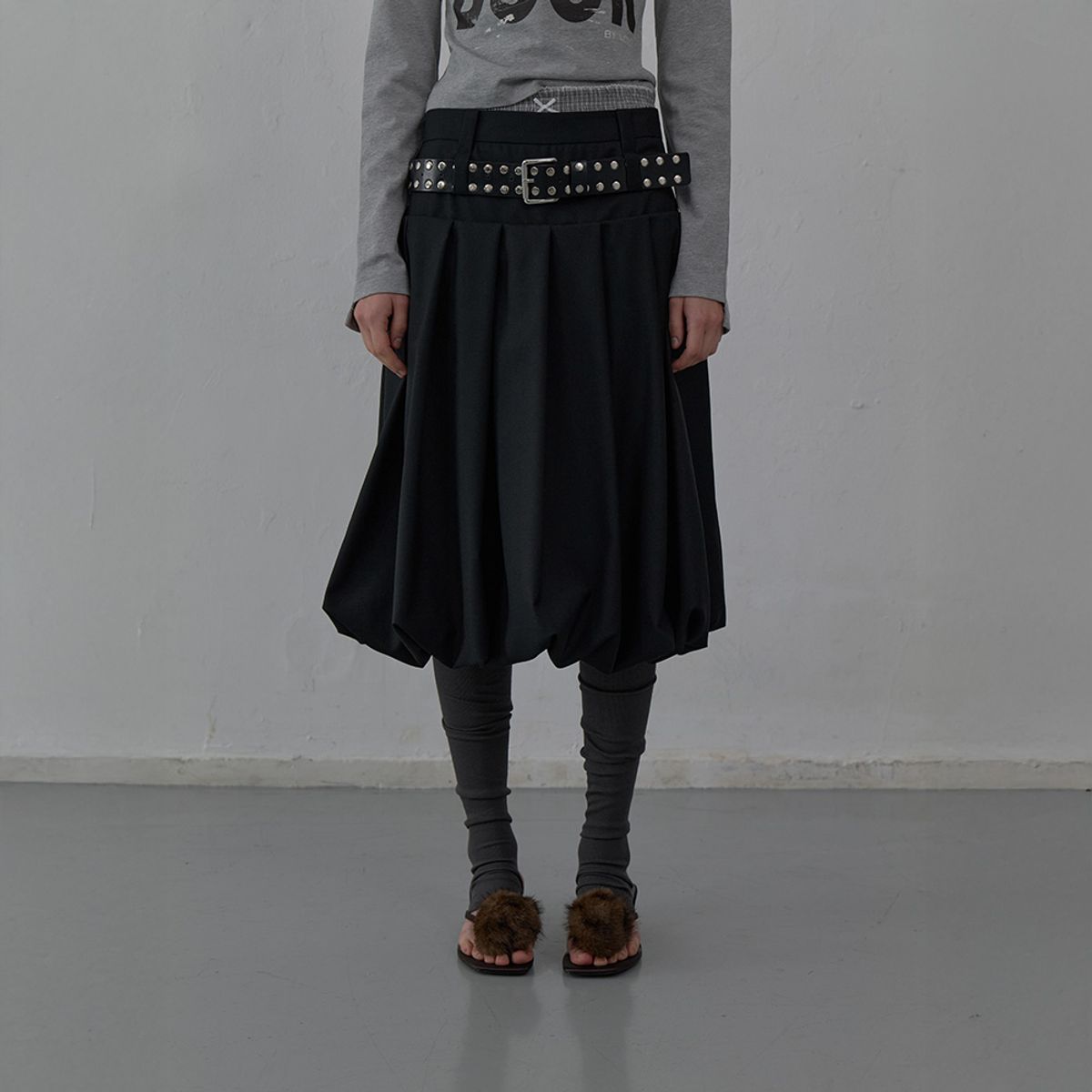 엘씨디씨티엠(LCDC™) TAILORED VOLUME SKIRT (BLACK)