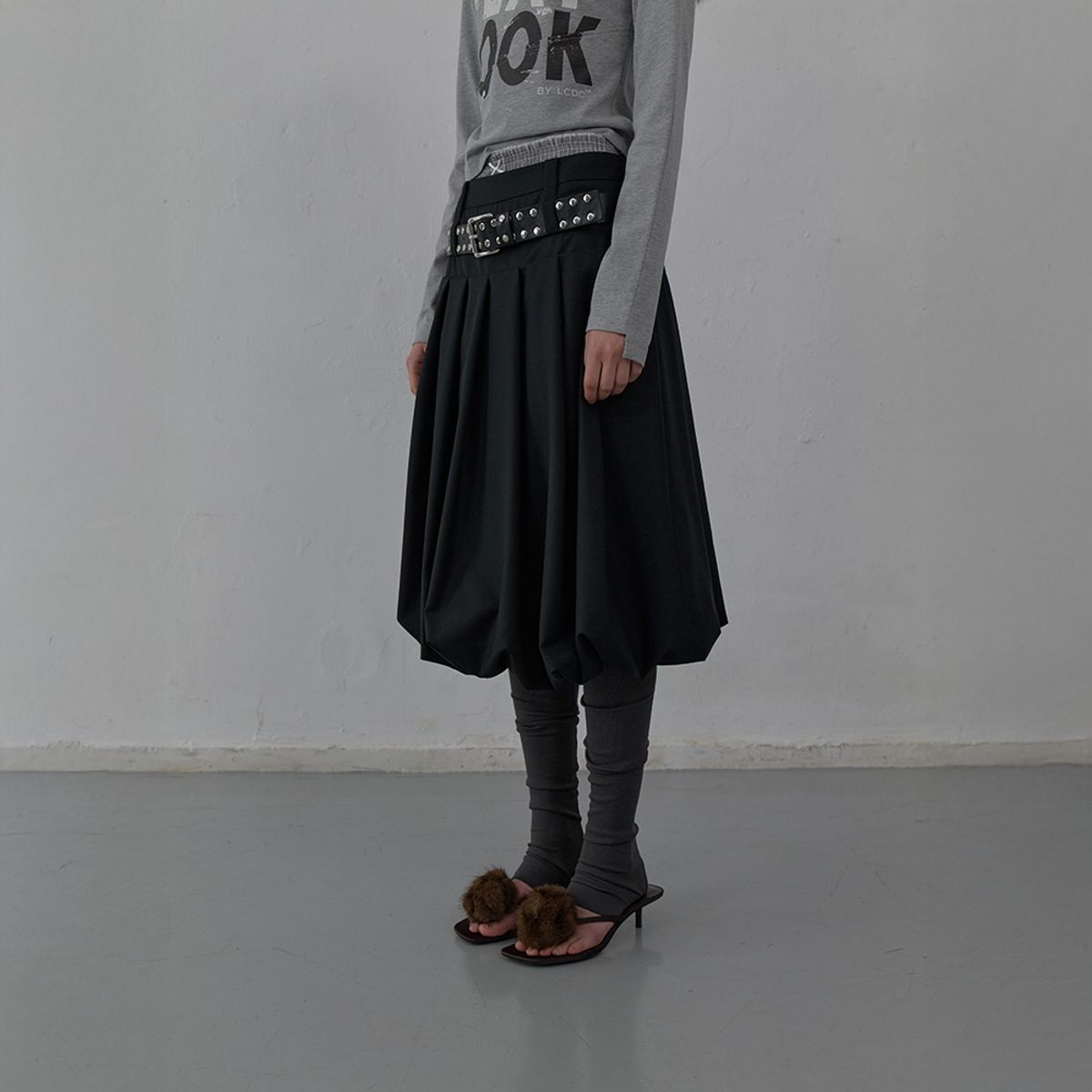 엘씨디씨티엠(LCDC™) TAILORED VOLUME SKIRT (BLACK)
