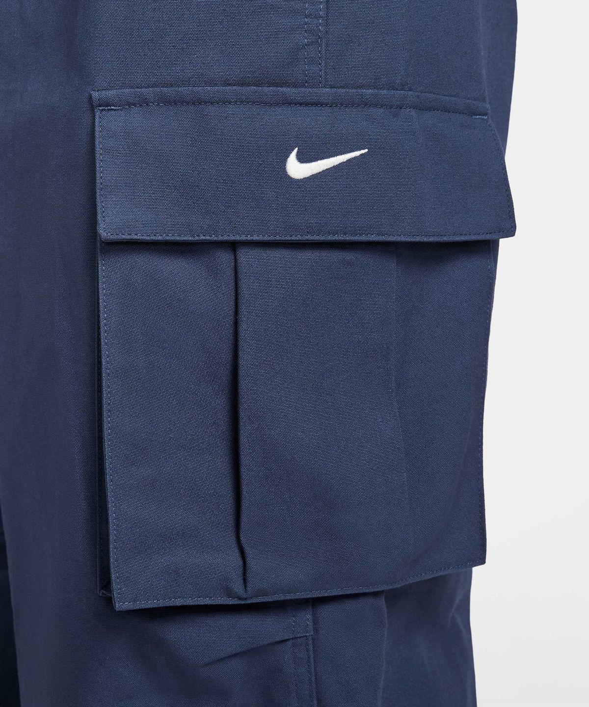 나이키(NIKE) 스포츠웨어 미드라이즈 오버사이즈 우븐 카고 팬츠 W - 미드나이트 네이비:세일 / HV1967-410