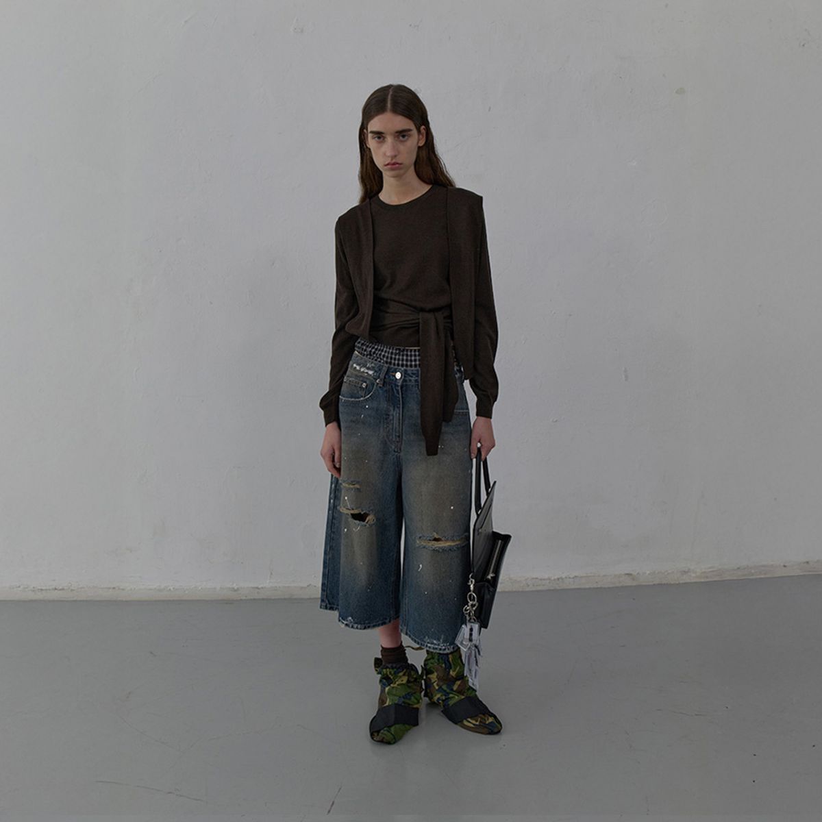 엘씨디씨티엠(LCDC™) WASHED BERMUDA DENIM PANTS (BLUE)