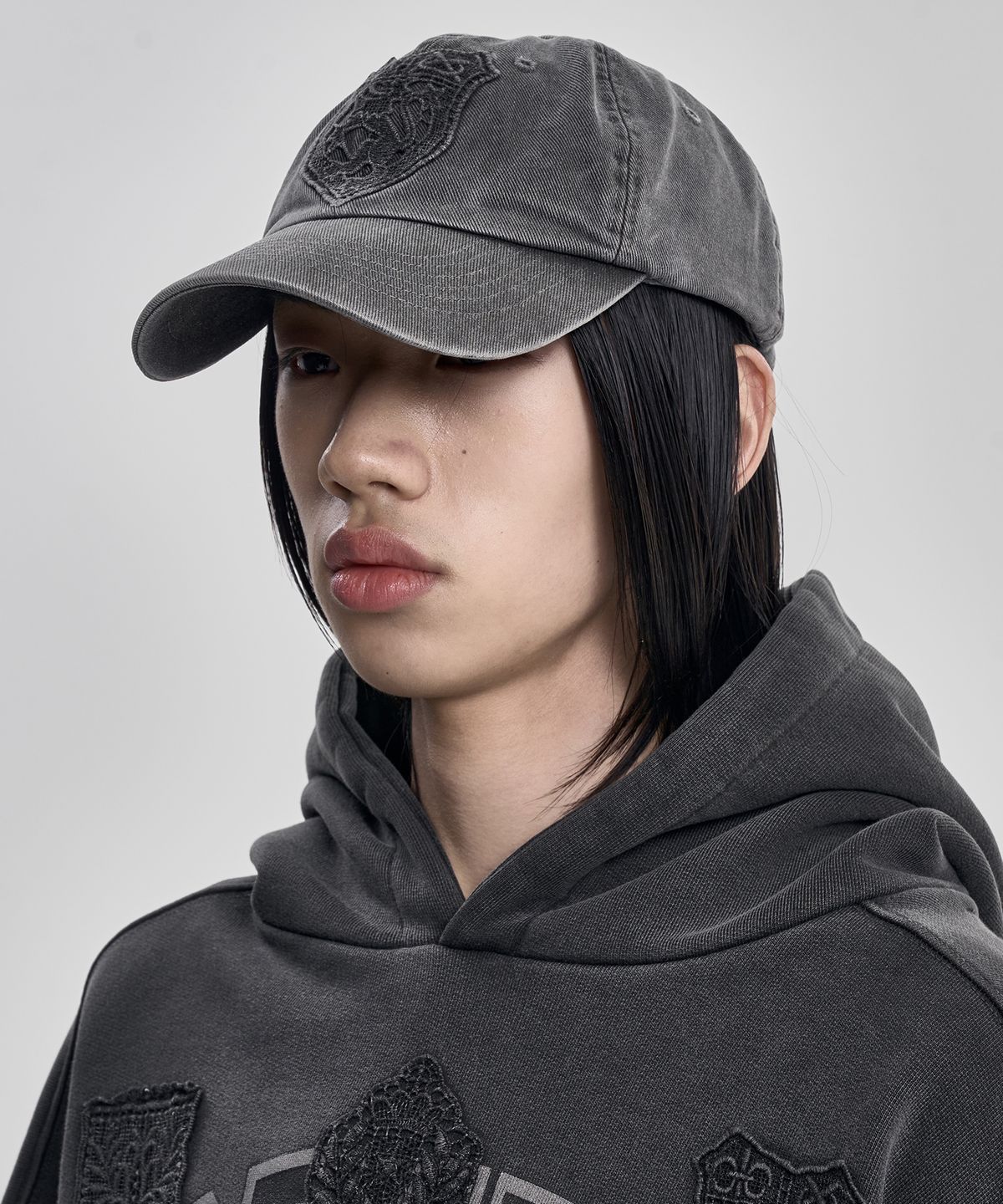 아조바이아조(AJOBYAJO) Wappen Washed Cap [CHARCOAL]