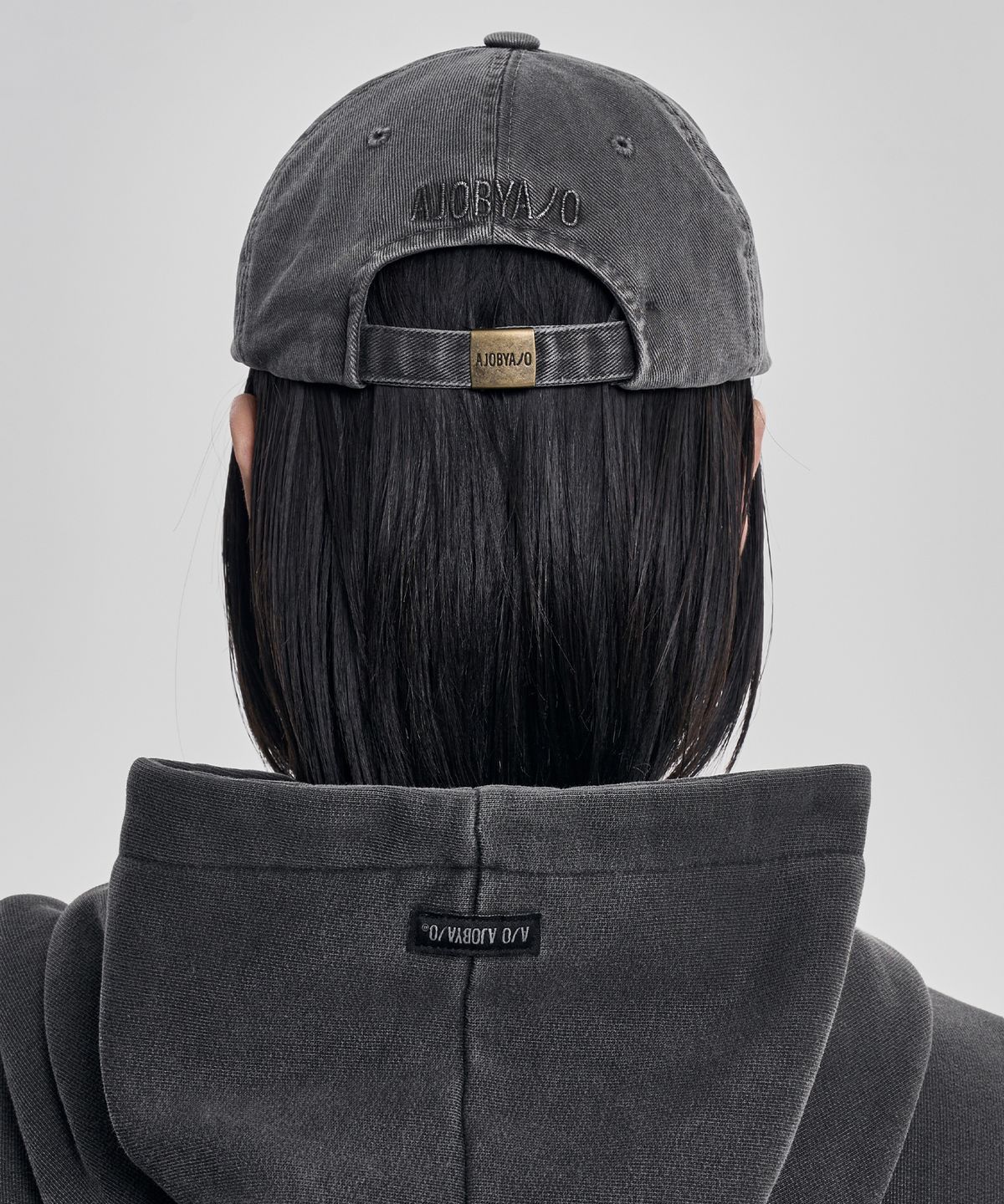 아조바이아조(AJOBYAJO) Wappen Washed Cap [CHARCOAL]