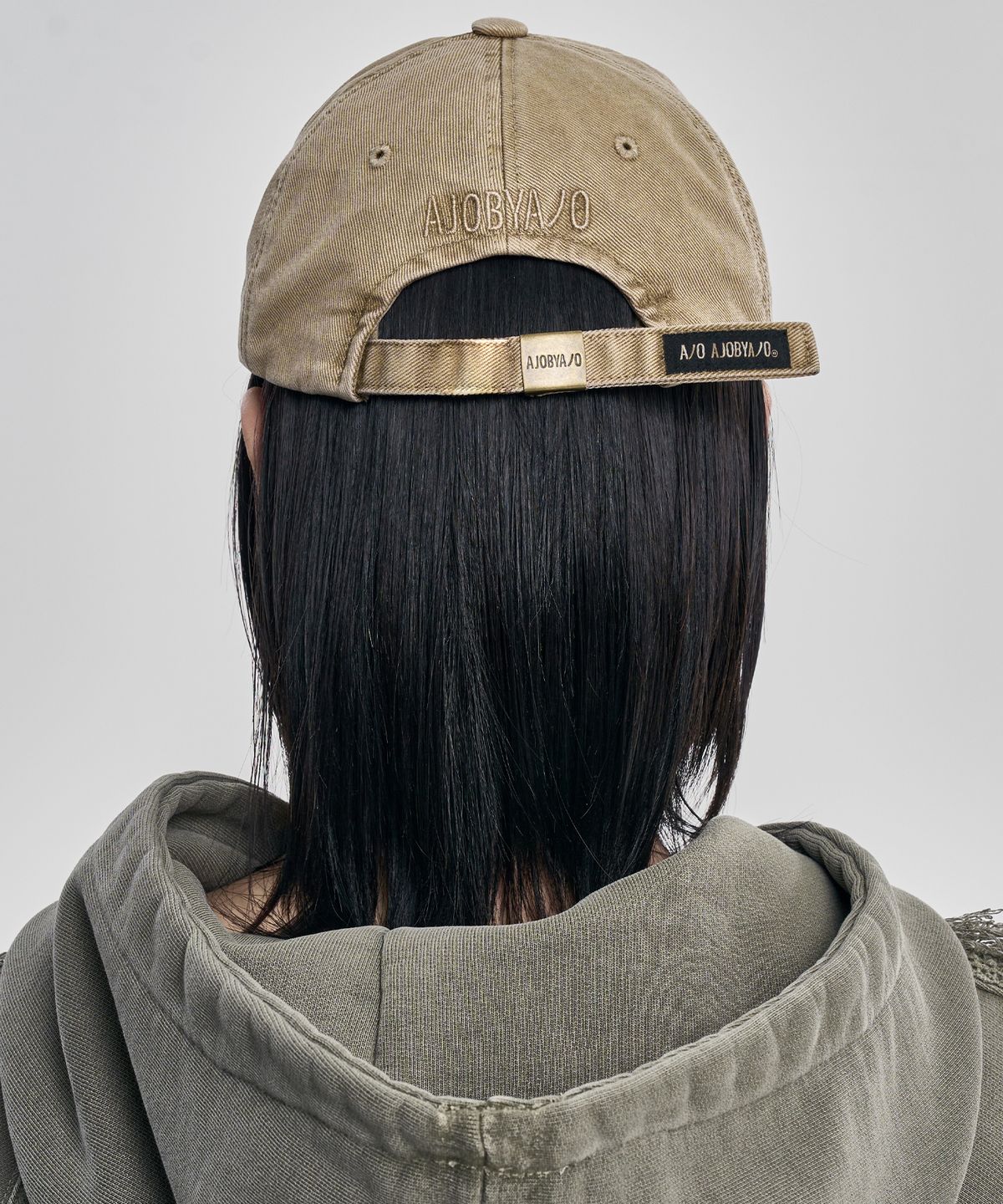 아조바이아조(AJOBYAJO) Wappen Washed Cap [BEIGE]