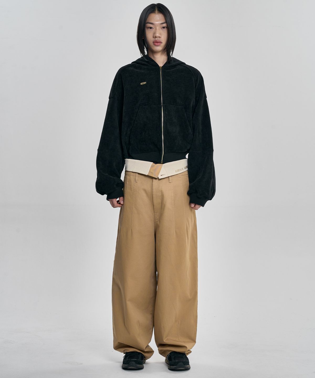 아조바이아조(AJOBYAJO) High Waist Oversized Pants [BEIGE]