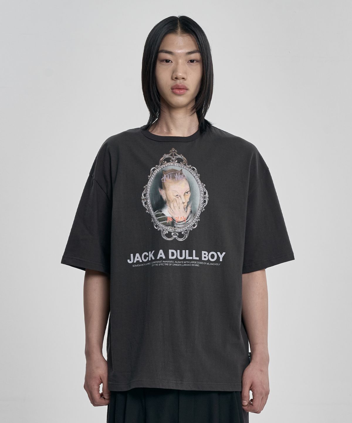 아조바이아조(AJOBYAJO) Jacks Portrait T-shirt [CHARCOAL]