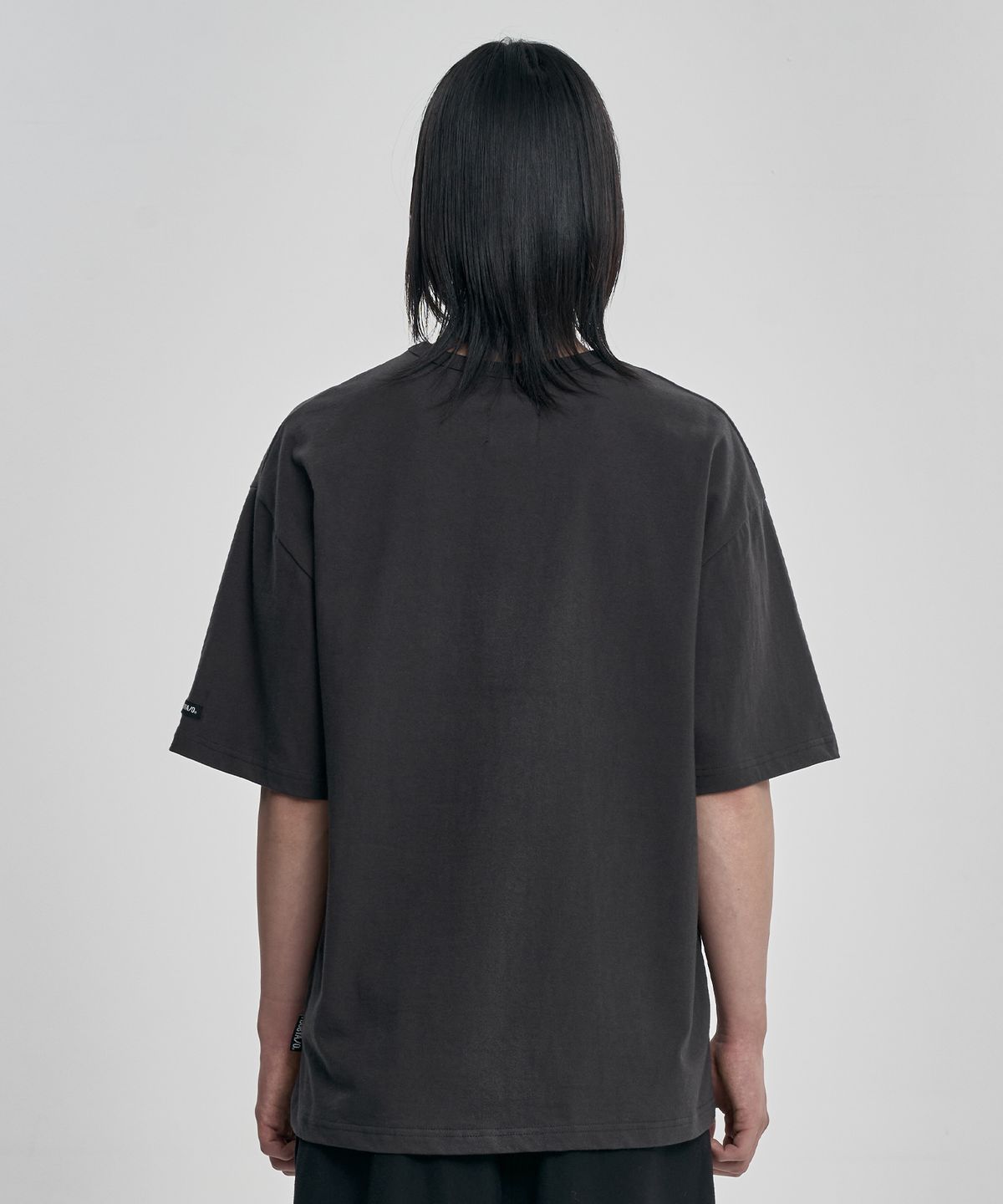 아조바이아조(AJOBYAJO) Jacks Portrait T-shirt [CHARCOAL]