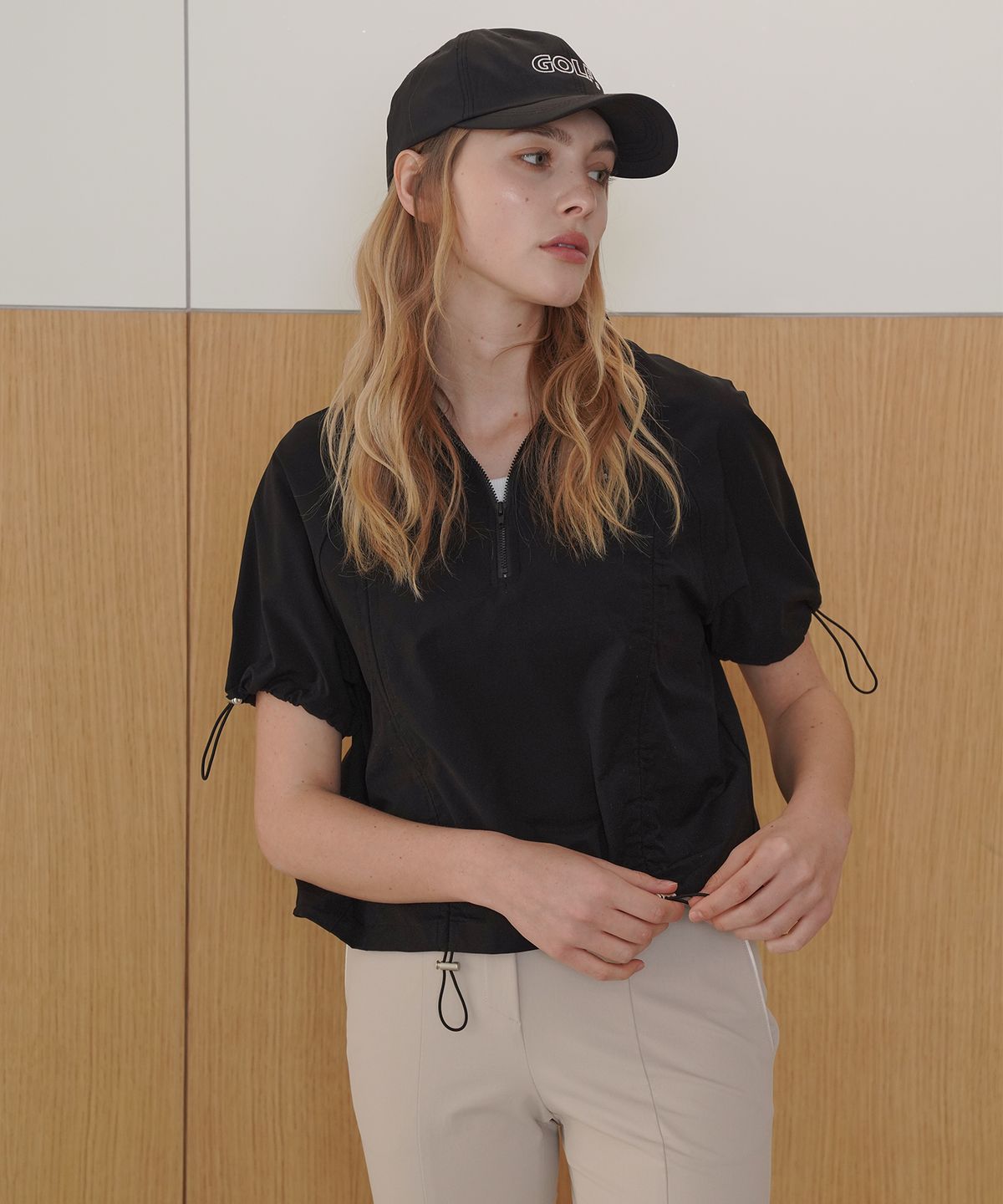 파이브아워스(5HOURS) CLOUD Volume String WINDBREAKER _ BLACK