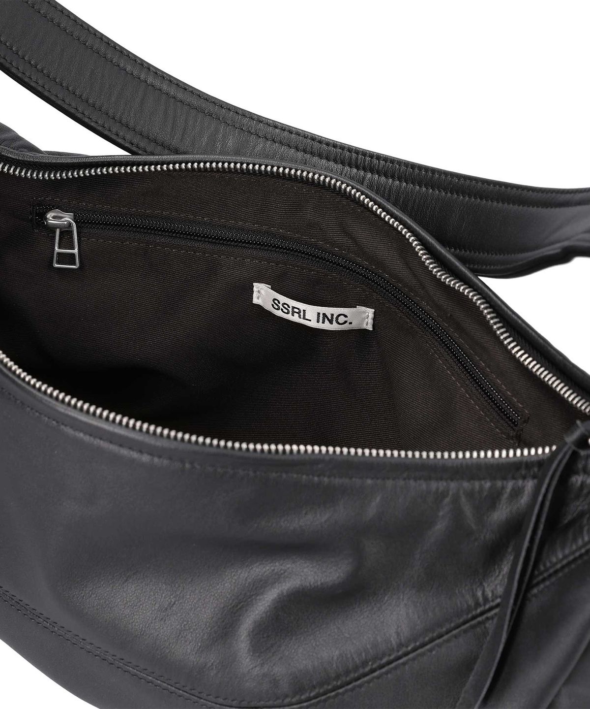 에스에스알엘(SSRL) Voyager Bag (Small) / Black (Cow Leather)