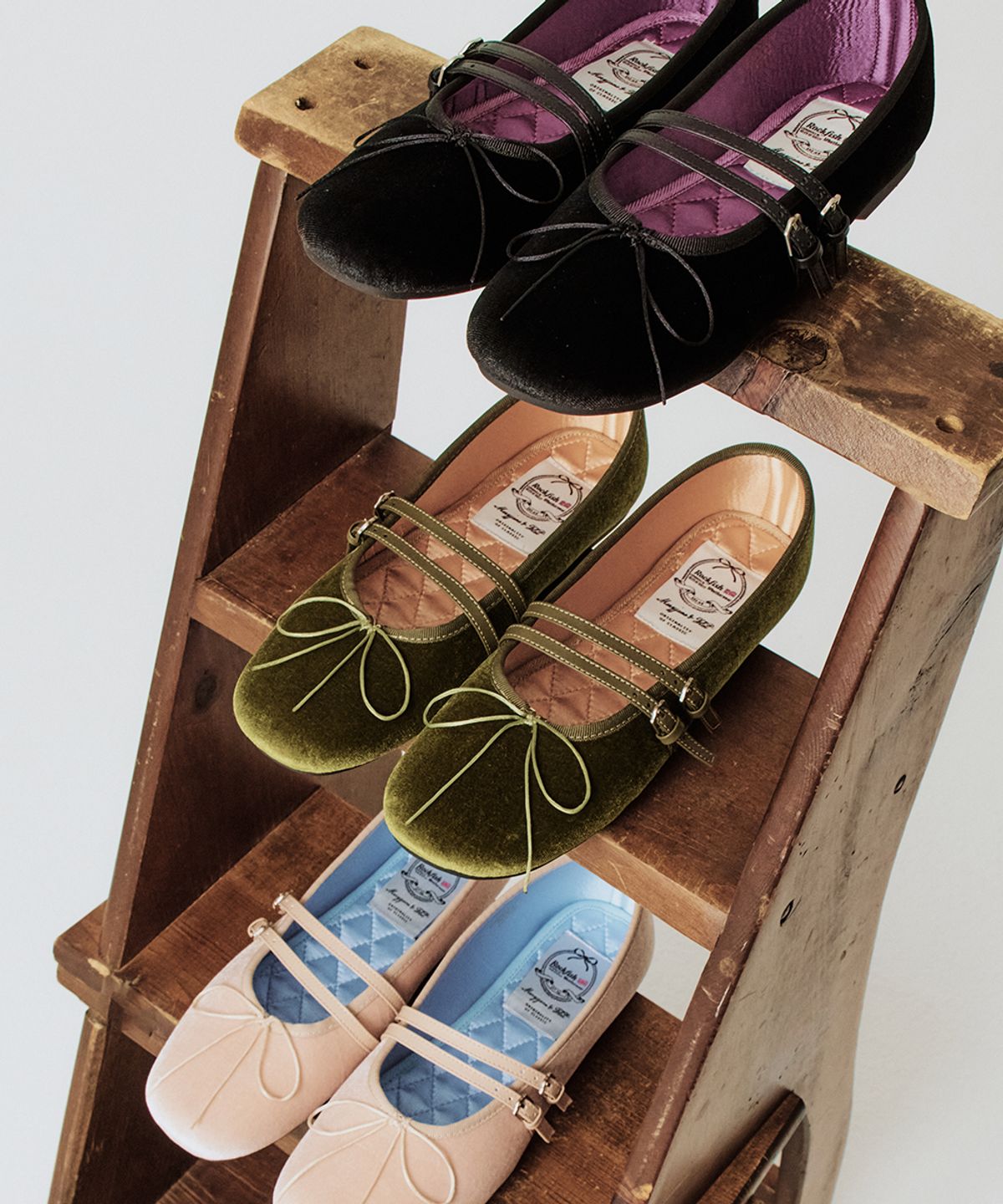 락피쉬웨더웨어(ROCKFISH WEATHERWEAR) SQUARE TOE TWO STRAP MARYJANES(VELVET) - 4 colors