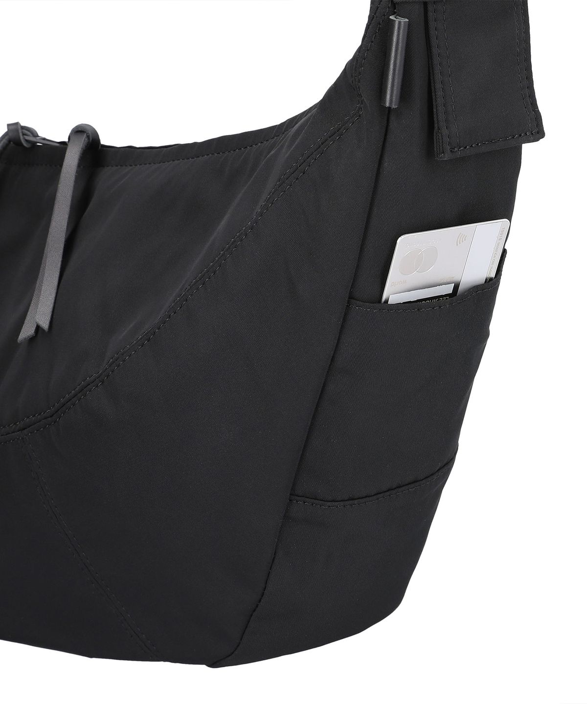 에스에스알엘(SSRL) Voyager Bag (Medium) / Black
