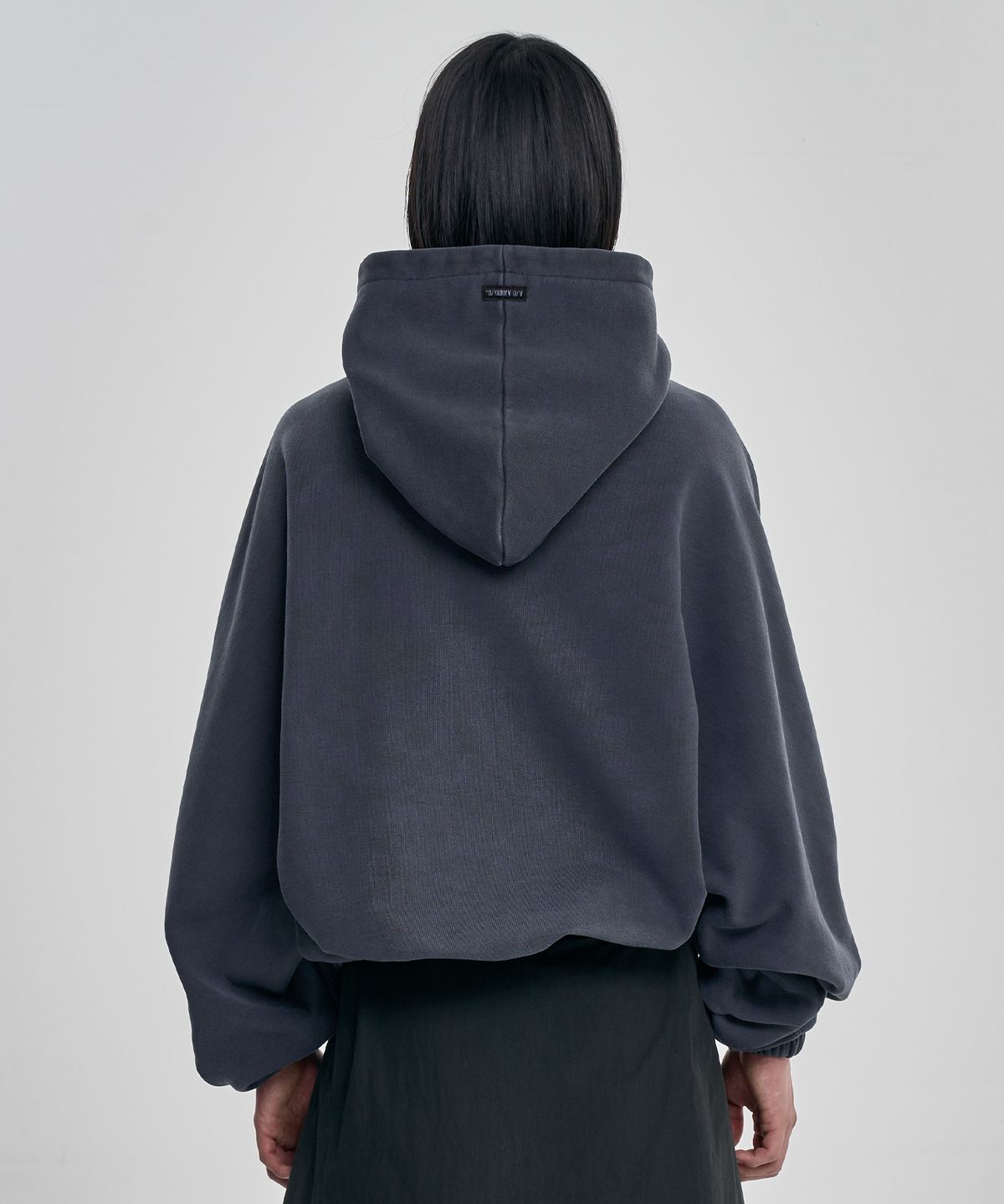 아조바이아조(AJOBYAJO) University Wappen Batwing Hoodie [NAVY]