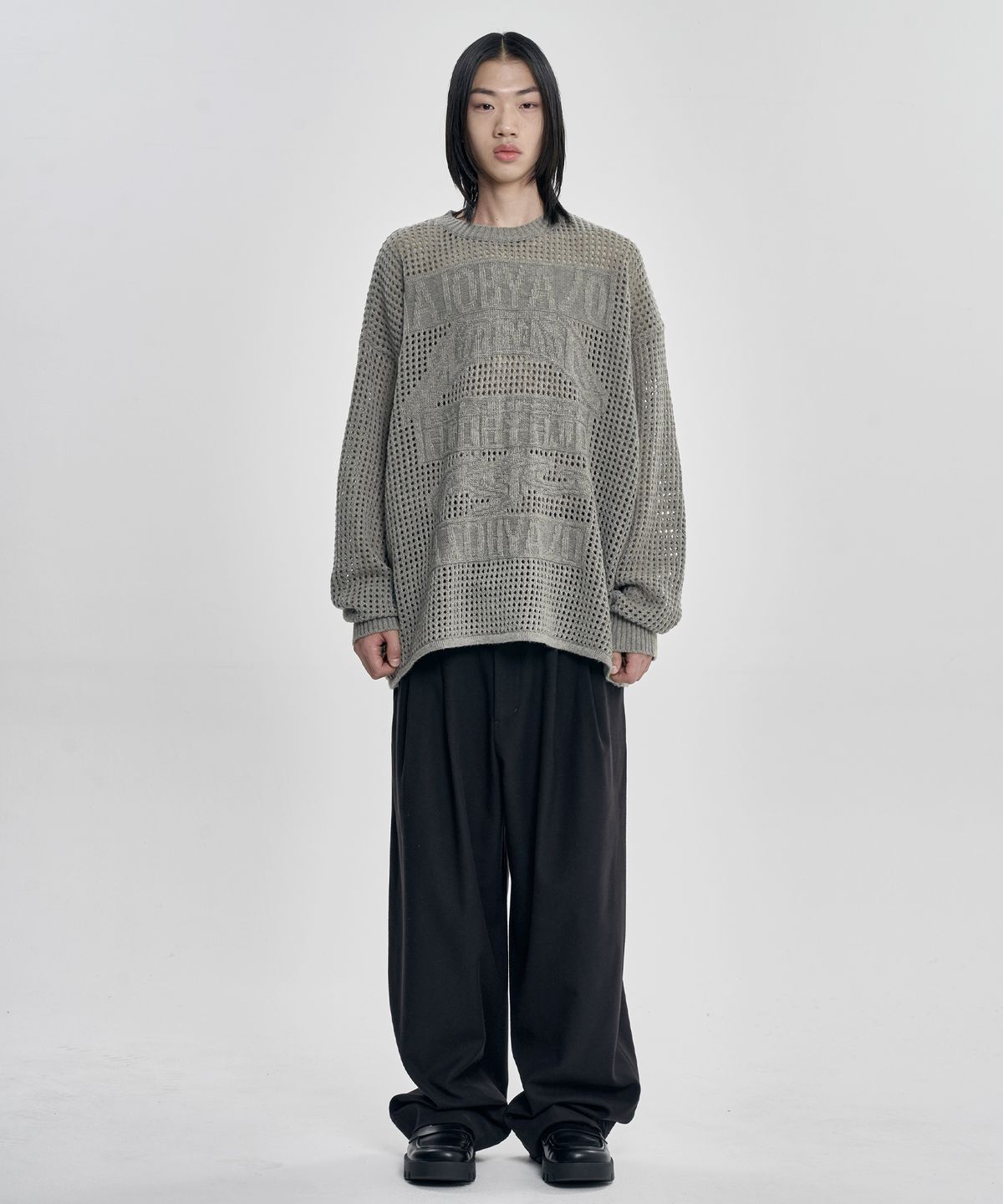 아조바이아조(AJOBYAJO) Total Logo Drop Needle Sweater [ASH KHAKI]