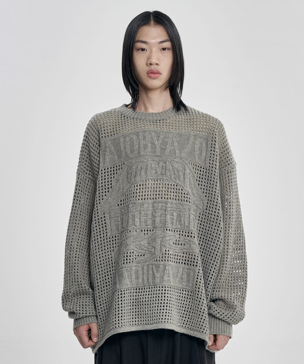 아조바이아조(AJOBYAJO) Total Logo Drop Needle Sweater [ASH KHAKI]