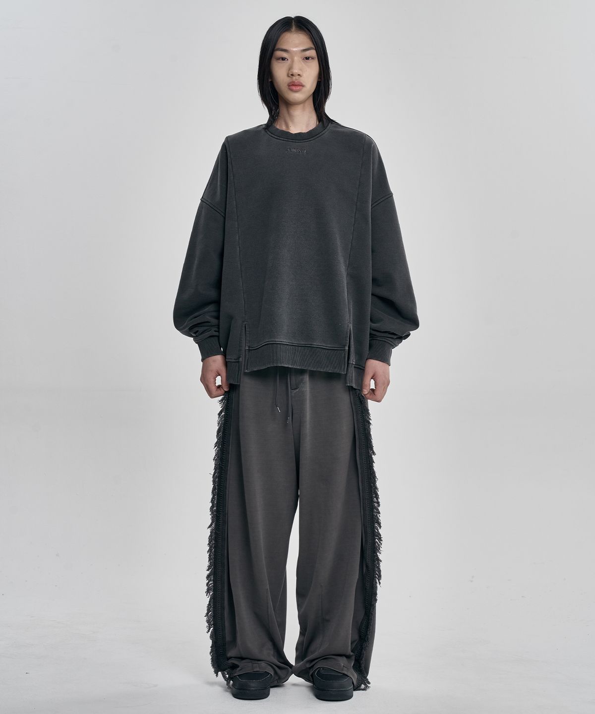 아조바이아조(AJOBYAJO) Twofold Wide Washed Sweatshirt [CHARCOAL]