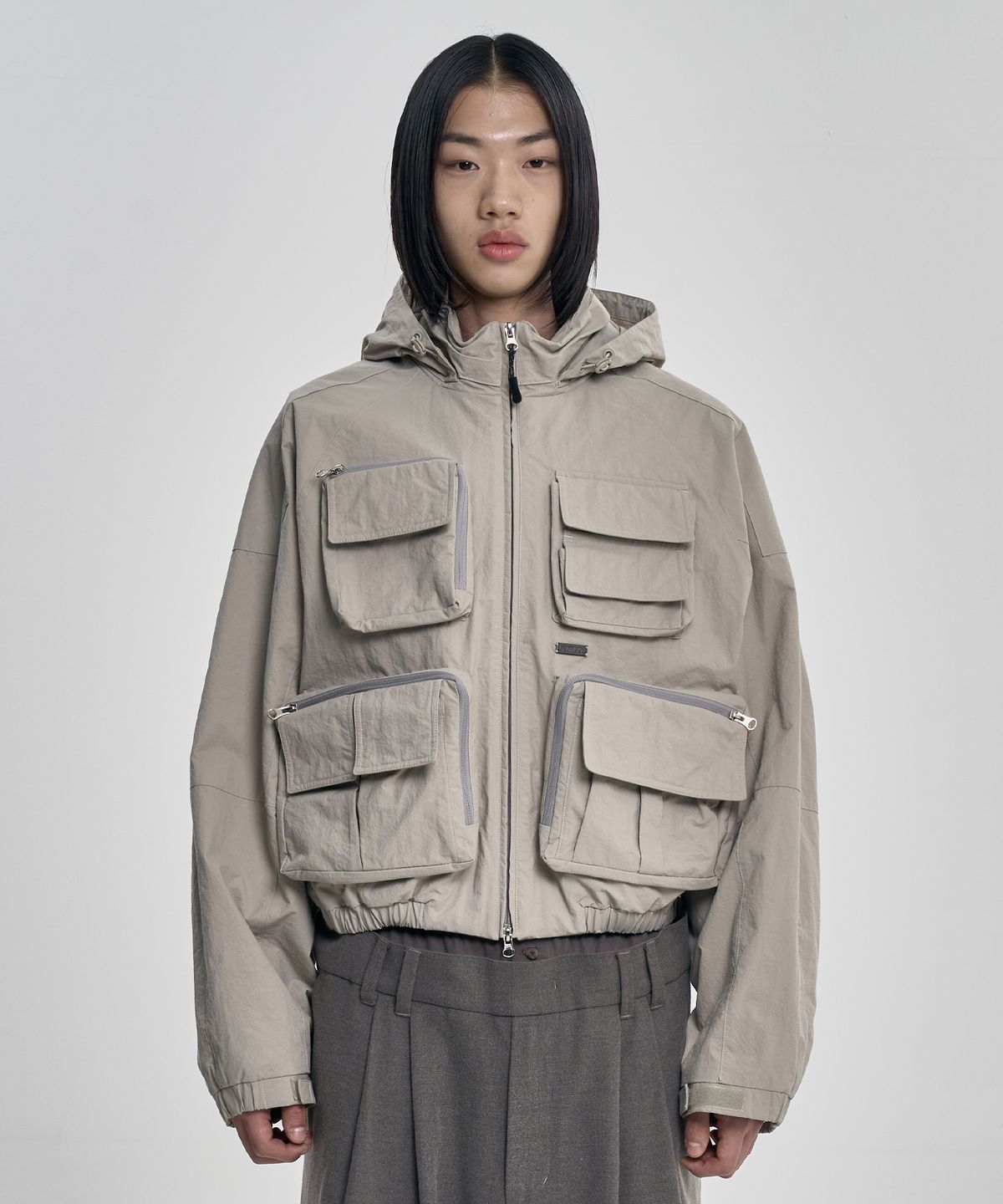 아조바이아조(AJOBYAJO) Cargo Nylon Short Jacket [LIGHT GREY]