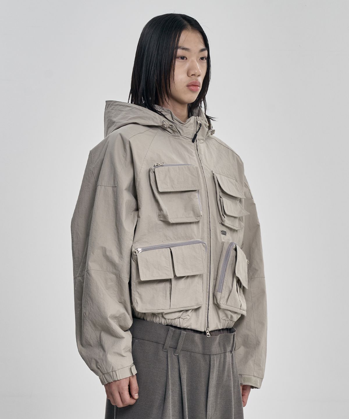 아조바이아조(AJOBYAJO) Cargo Nylon Short Jacket [LIGHT GREY]