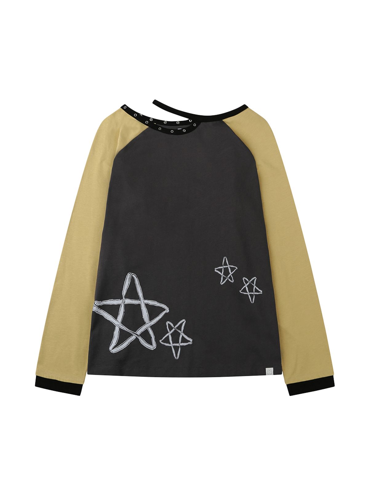 뚜오미오(TUOMIO) CUT-OUT STAR LONG SLEEVES [CHARCOAL]