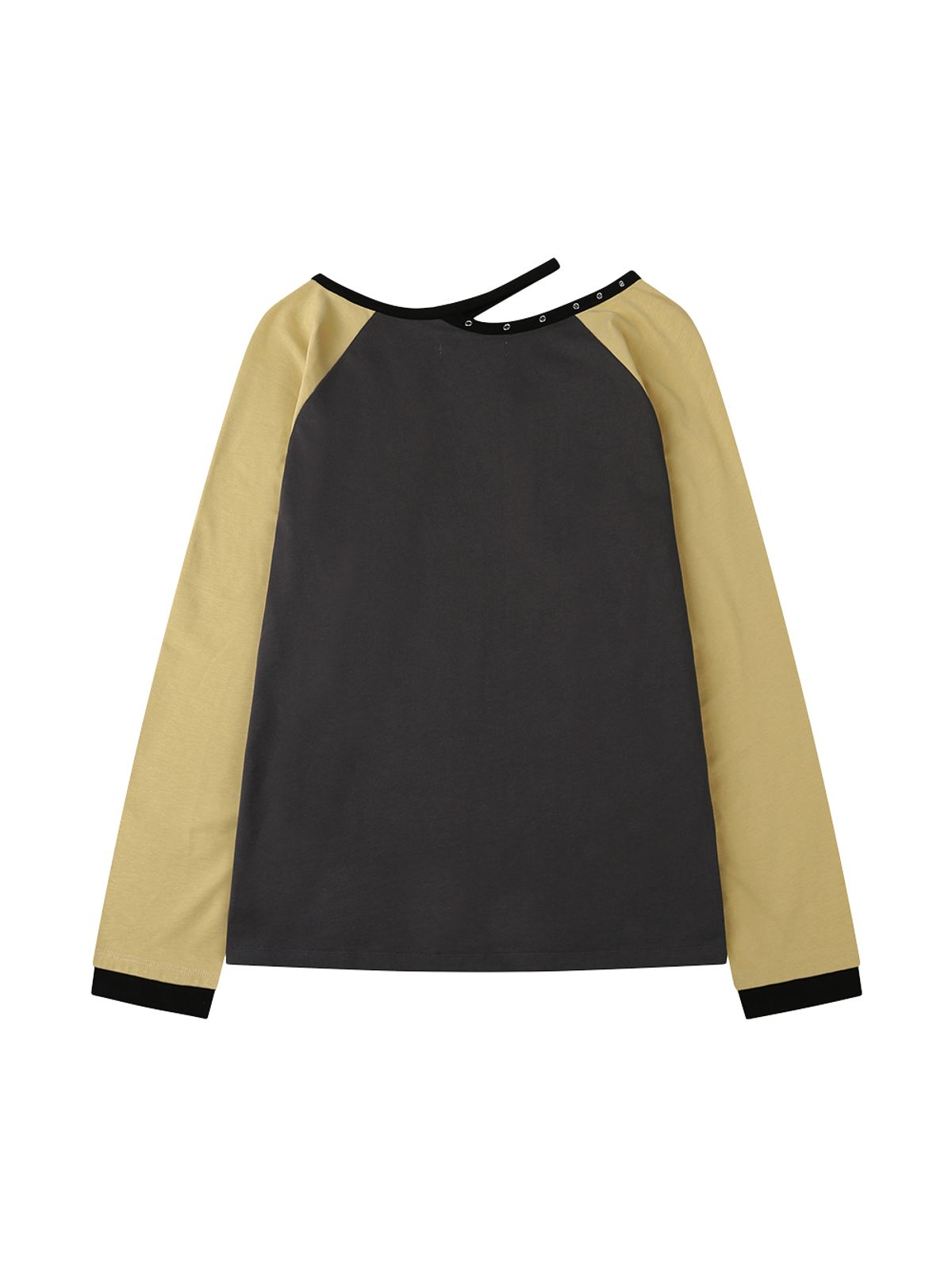 뚜오미오(TUOMIO) CUT-OUT STAR LONG SLEEVES [CHARCOAL]