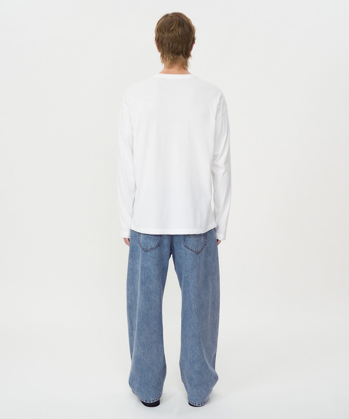 인사일런스(INSILENCE) 컷오프 롱슬리브 OFF WHITE