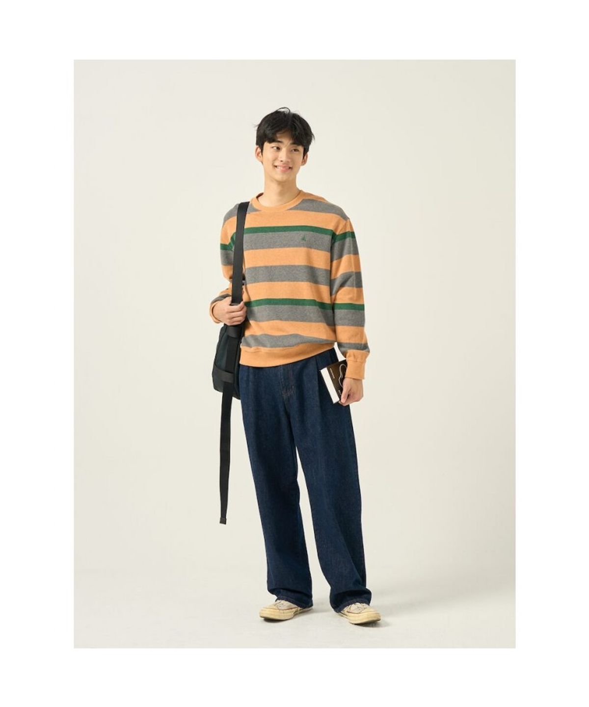 빈폴 멘(BEANPOLE MEN) 니트라이크 볼드 스트라이프 라운드넥 티셔츠 - 브릭