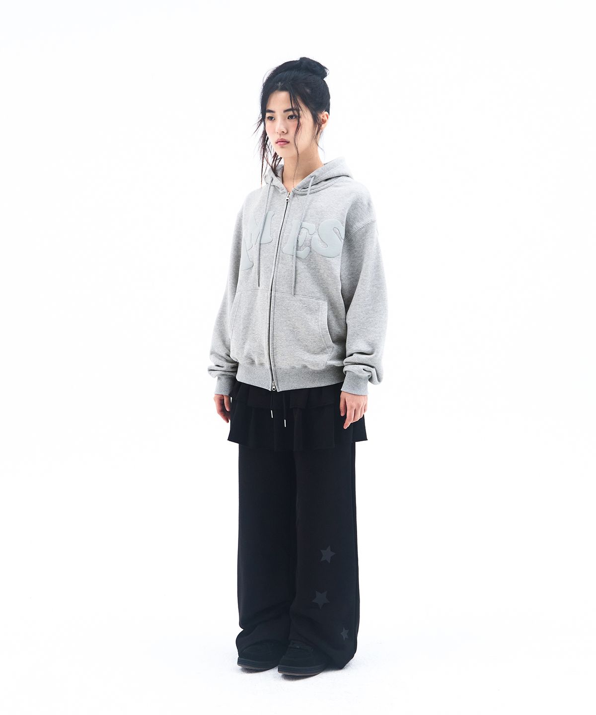 아메스 월드와이드(AMES-WORLDWIDE) FRILL LAYERED SWEAT PANTS BLACK