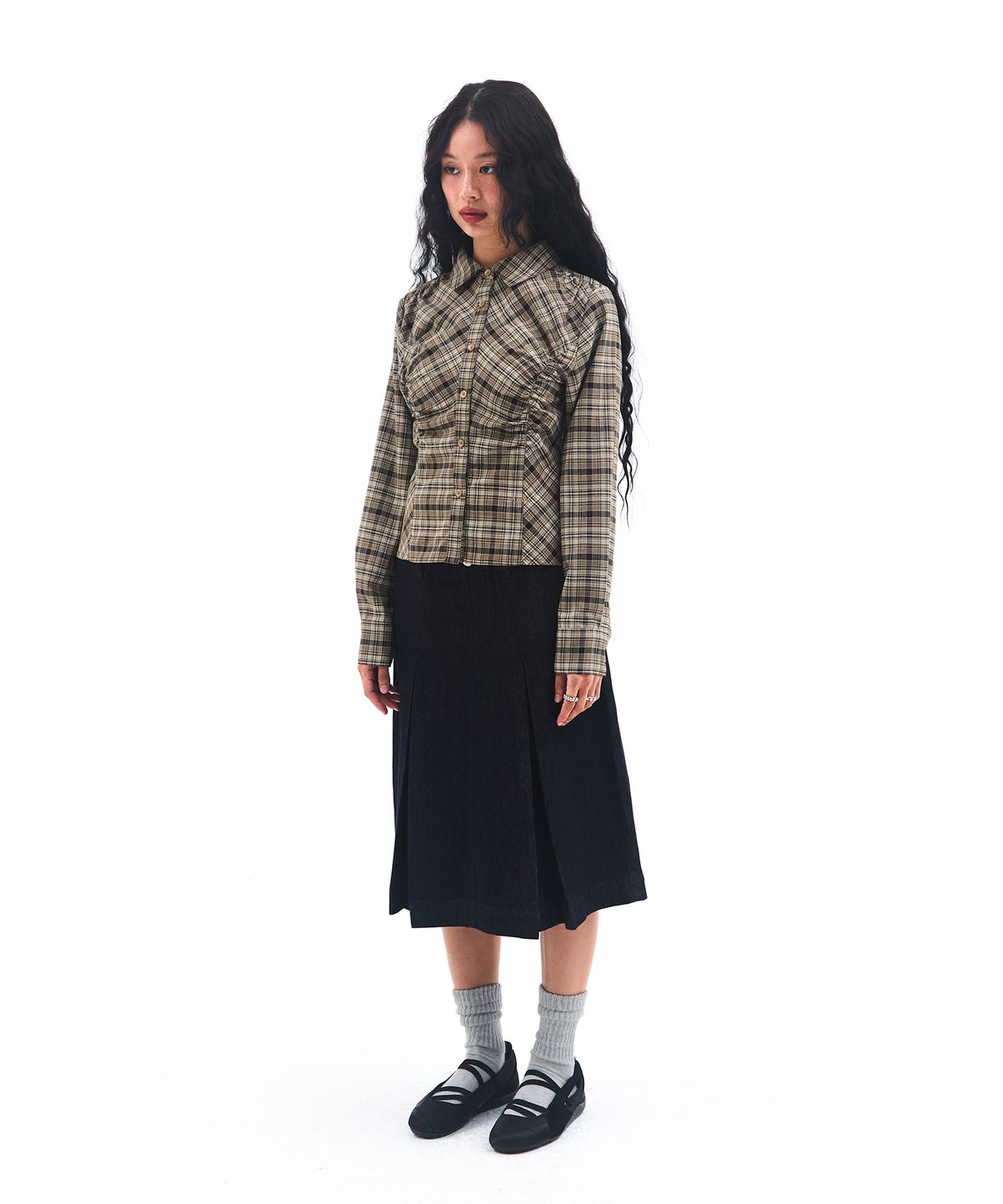 아메스 월드와이드(AMES-WORLDWIDE) CROP SHIRRING CHECK SHIRTS BROWN