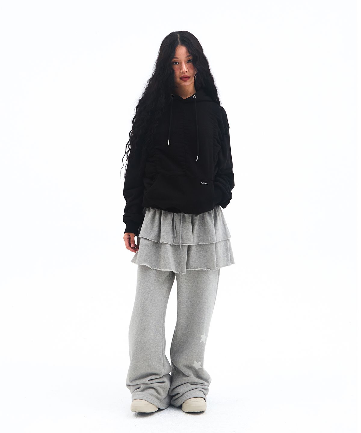아메스 월드와이드(AMES-WORLDWIDE) SHIRRING HOODIE BLACK