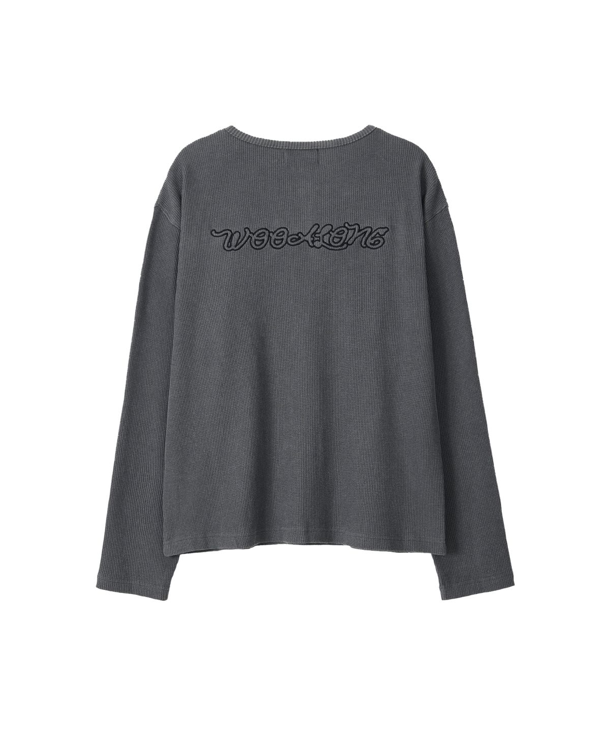 우알롱(WOOALONG) Layered Loose Waffle Henley Neck Long Sleeve Tee - FADE CHARCOAL