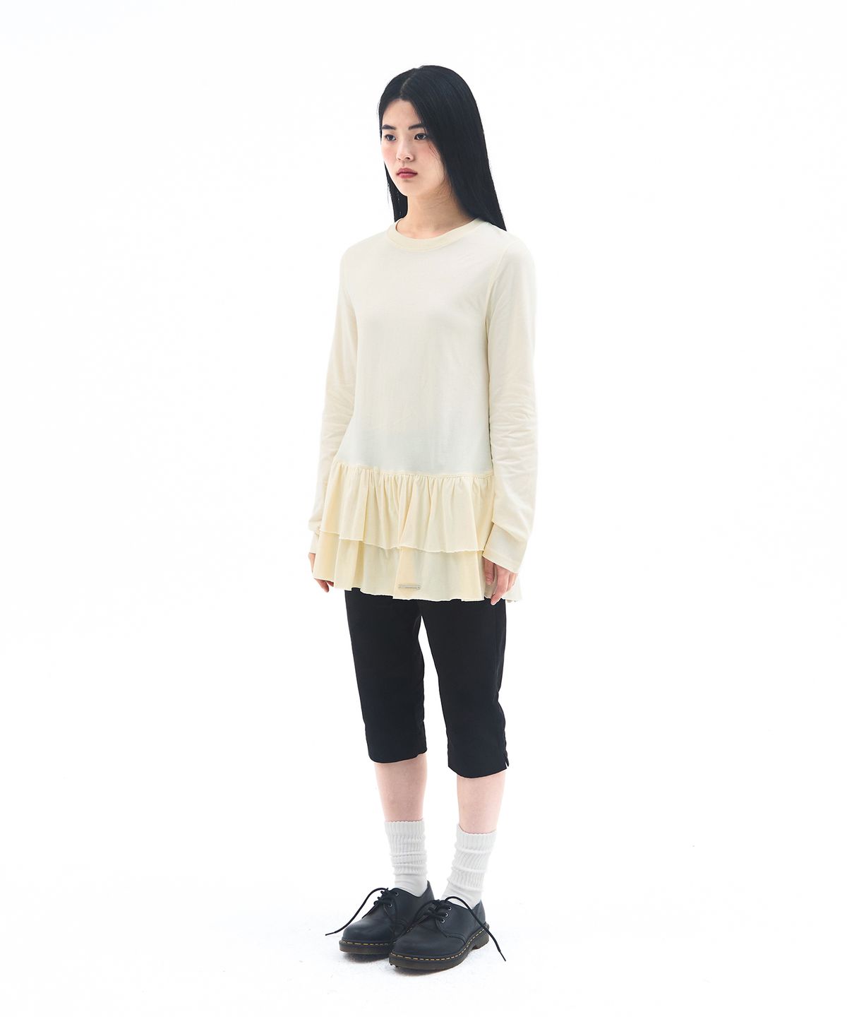 아메스 월드와이드(AMES-WORLDWIDE) FRILL LAYERED LONGSLEEVE TEE IVORY