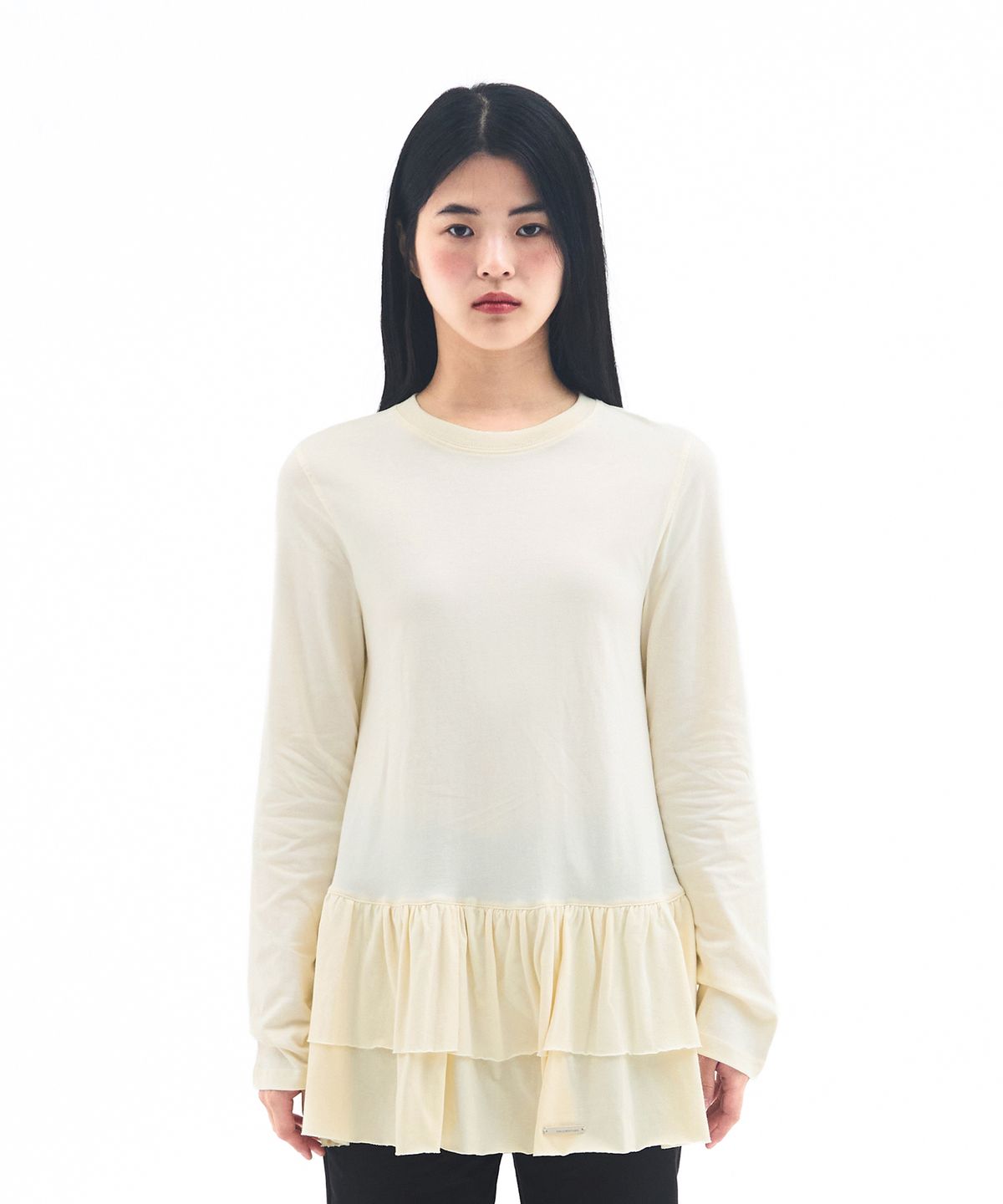 아메스 월드와이드(AMES-WORLDWIDE) FRILL LAYERED LONGSLEEVE TEE IVORY