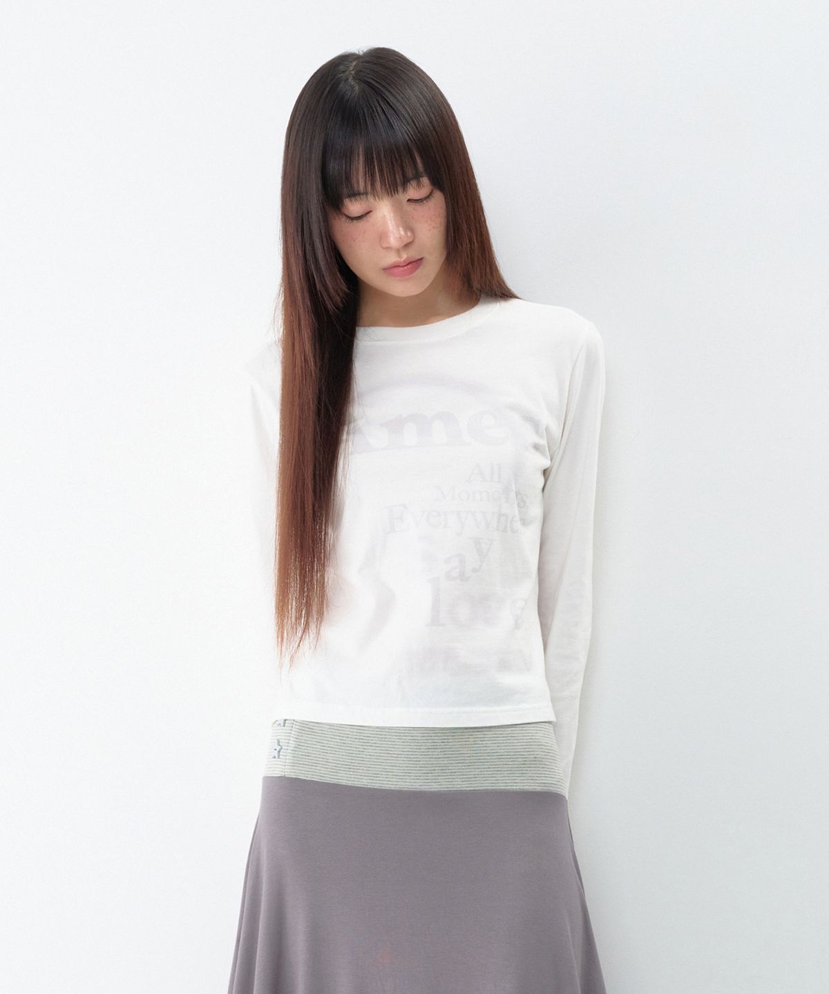 아메스 월드와이드(AMES-WORLDWIDE) BIG TYPO LONGSLEEVE TEE WHITE