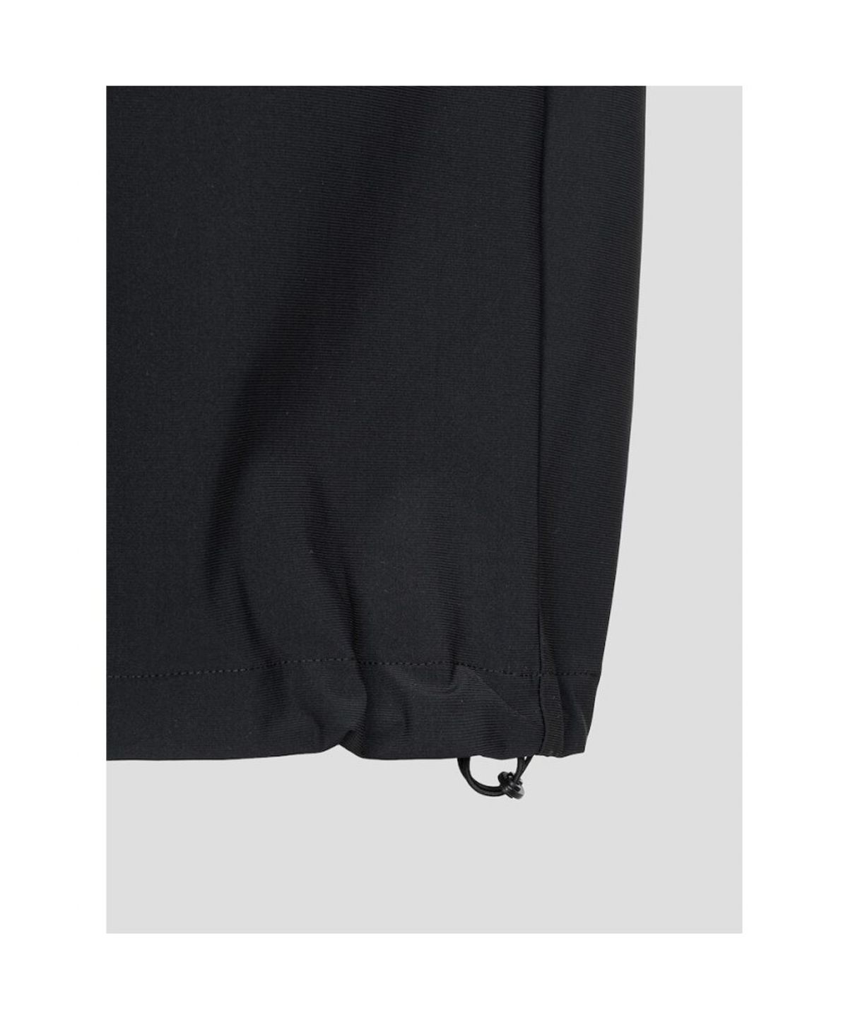 빈폴골프(BEANPOLE GOLF) 남성 우븐 포켓 반집업 티셔츠 - 블랙