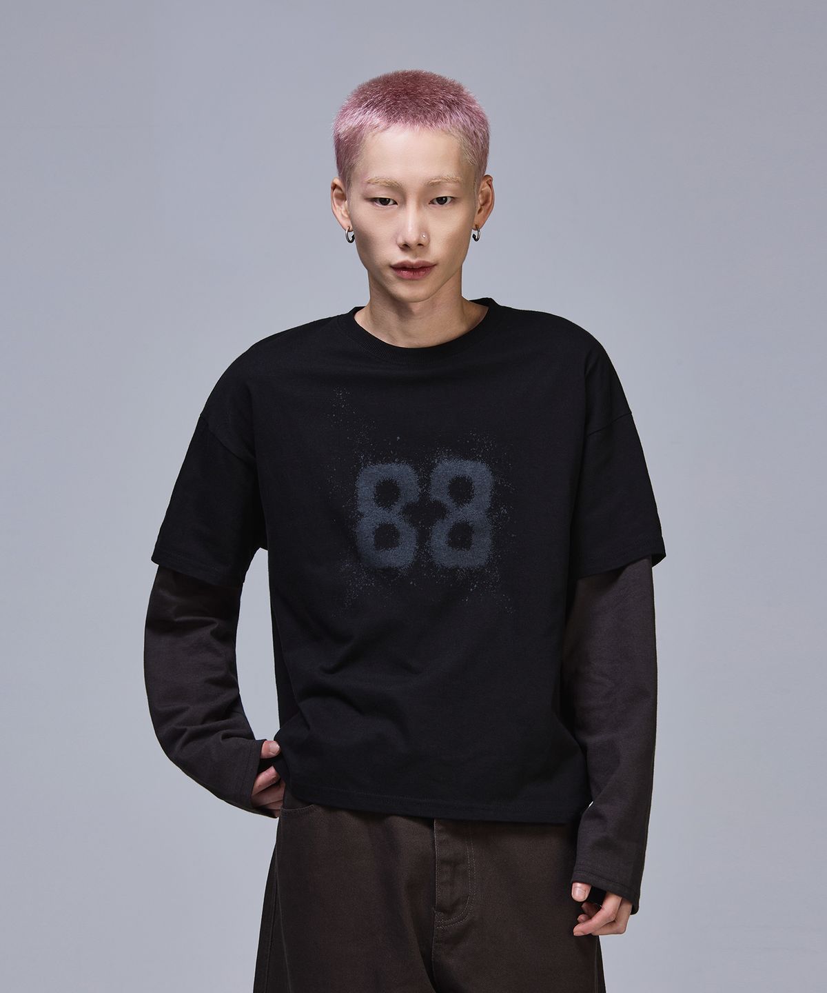 스켈리웩(SCALLYWAG) 88 크롭 레이어드 롱 슬리브[차콜]