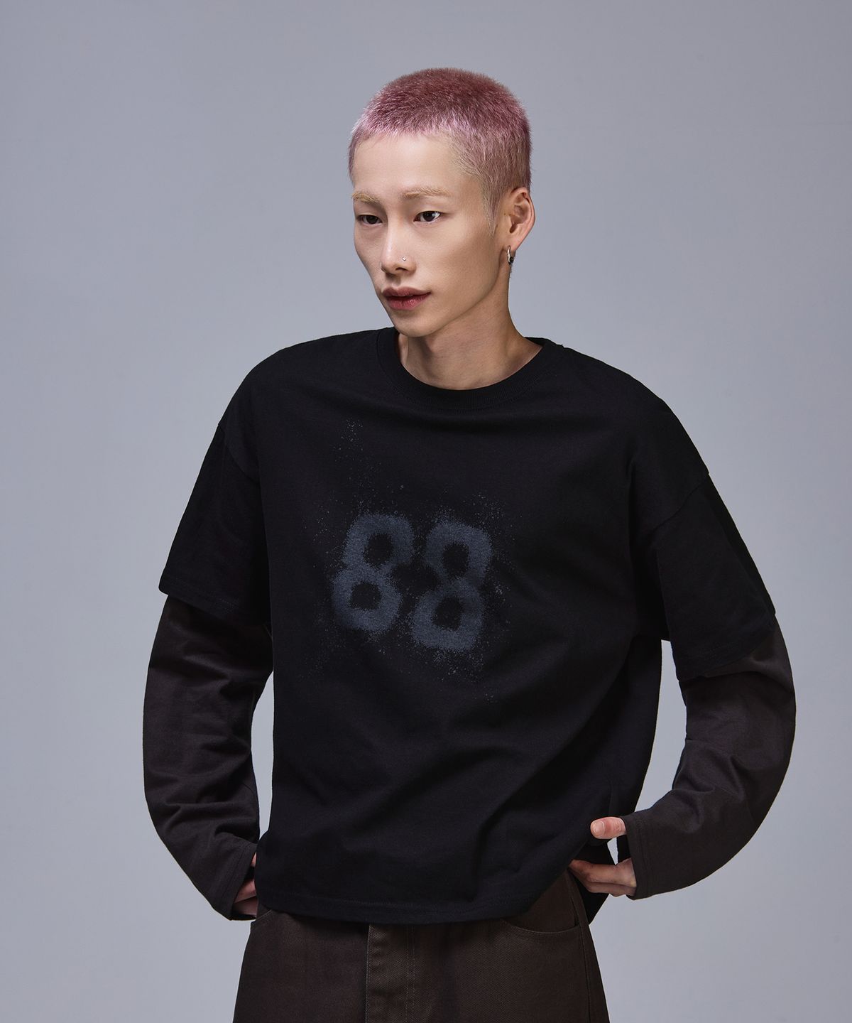 스켈리웩(SCALLYWAG) 88 크롭 레이어드 롱 슬리브[차콜]