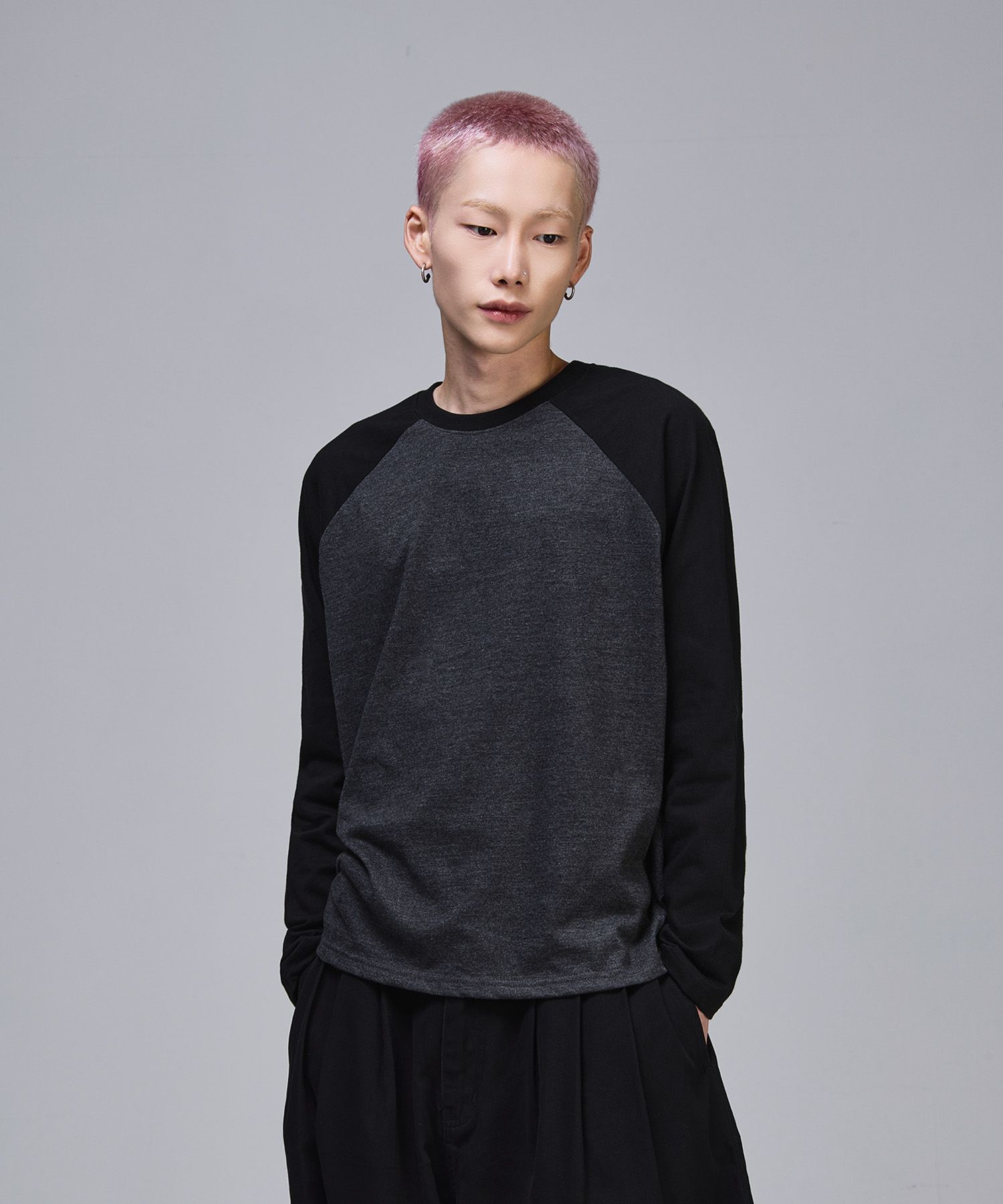 MUSINSA公式 | SCALLYWAG クロップラグランロングスリーブ[ブラック