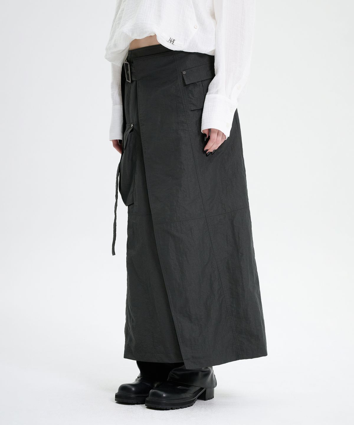 트리밍버드(TREEMINGBIRD) Belted Cargo Skirt [ Charcoal ]
