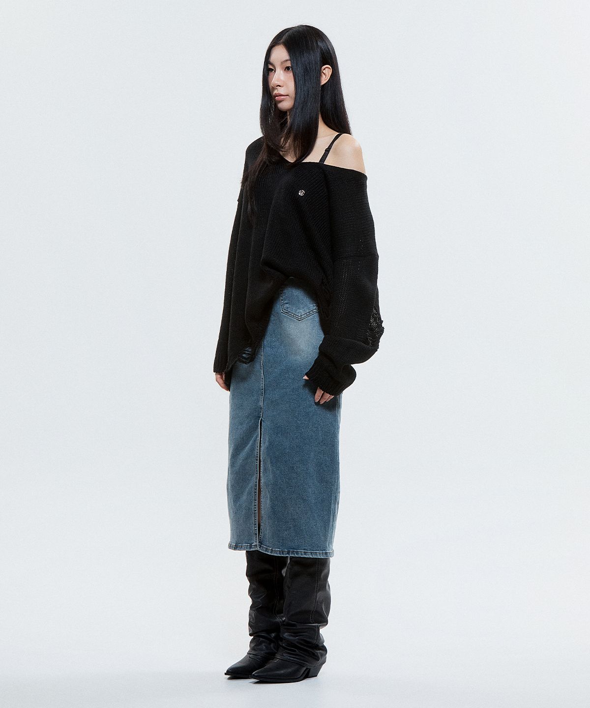 디오스피스(DAUSPICE) (DUC) Damaged Loose-Fit Knit Black