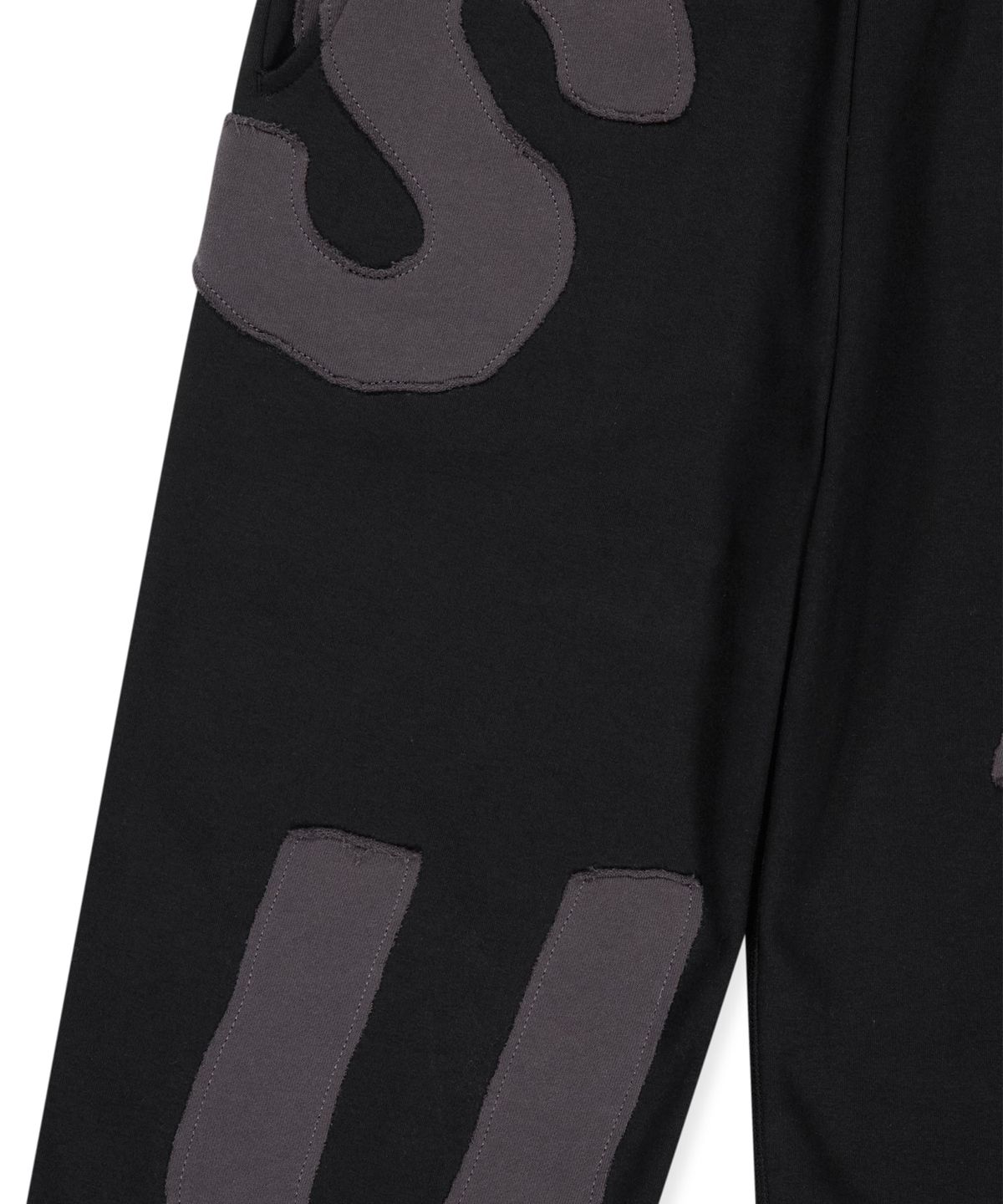 썬러브투어(SUNLOVETOUR) Capital Brushed Sweatpants Black