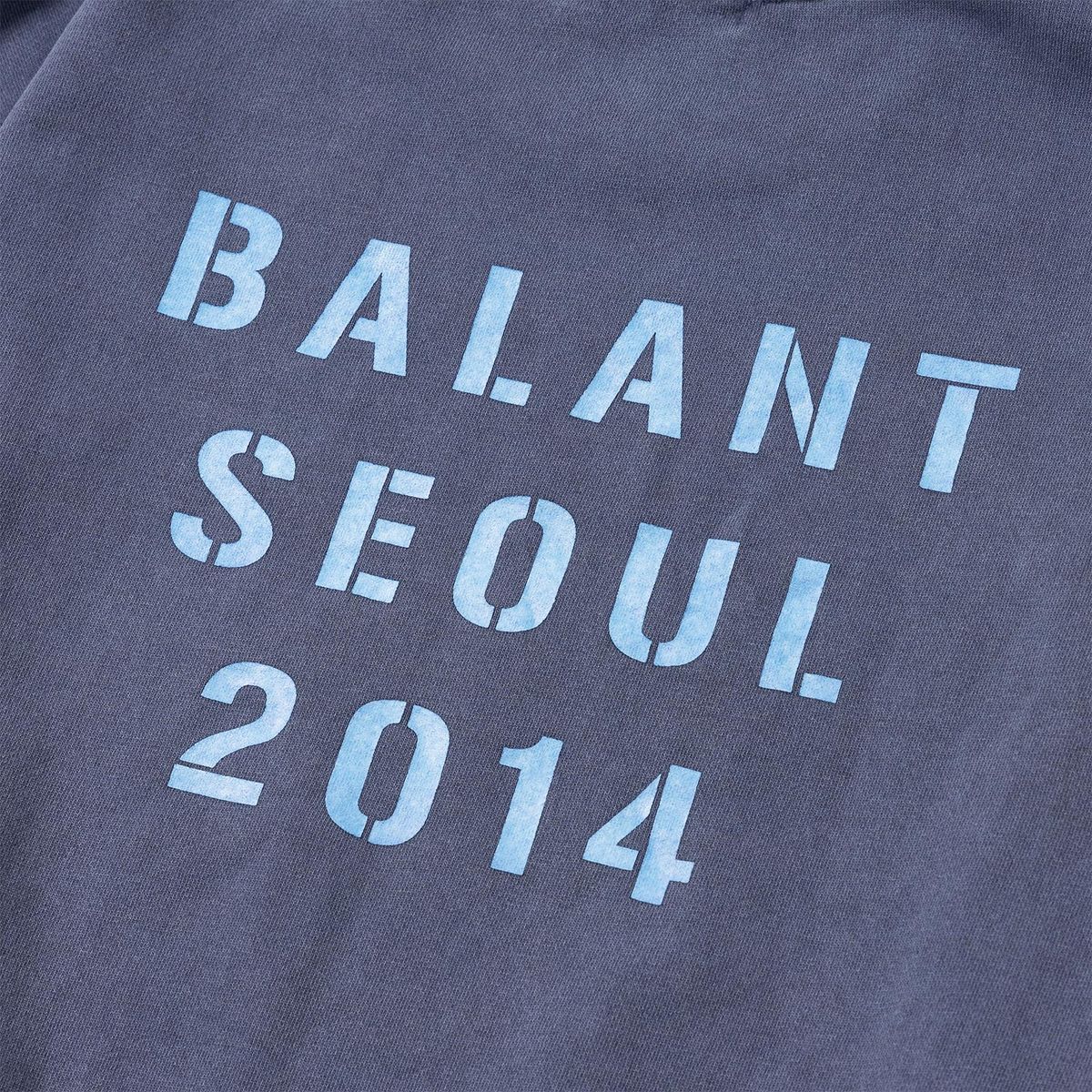 발란트(BALANT) 피그먼트 리본 베이직 스웨이트셔츠 - 네이비