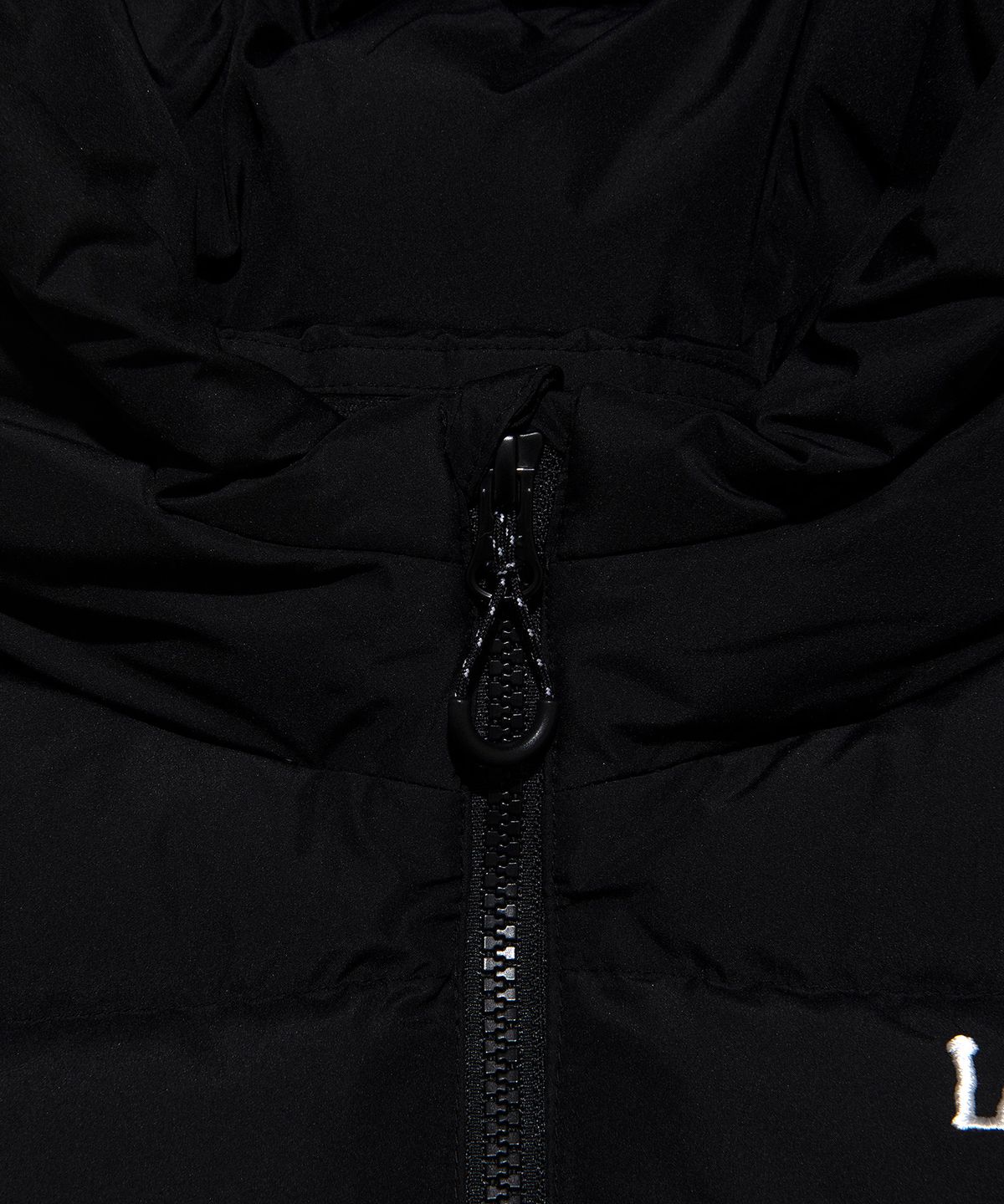 리 키즈(LEE KIDS) 후드 헤비다운 숏푸퍼 블랙 LK2504DP03BK