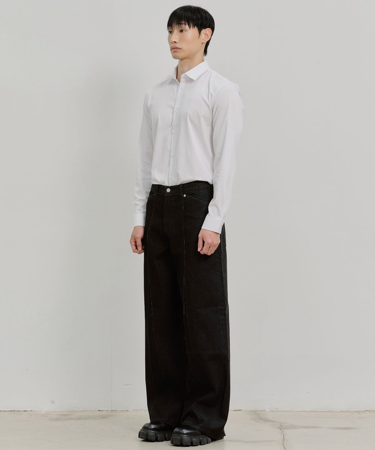 플랙(PLAC) 커팅 디테일 와이드 팬츠 M68 블루 블랙