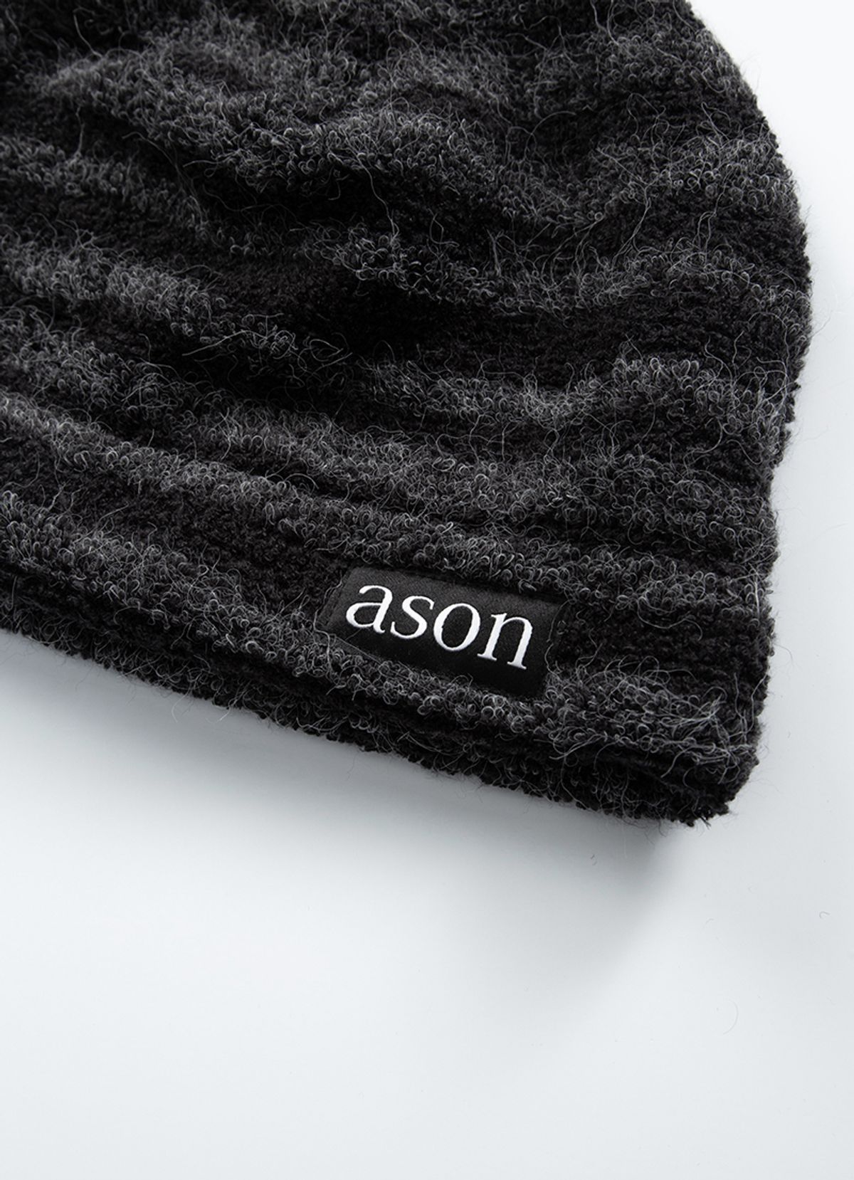 애즈온(ASON) CHESHIRE BEANIE / BLACK