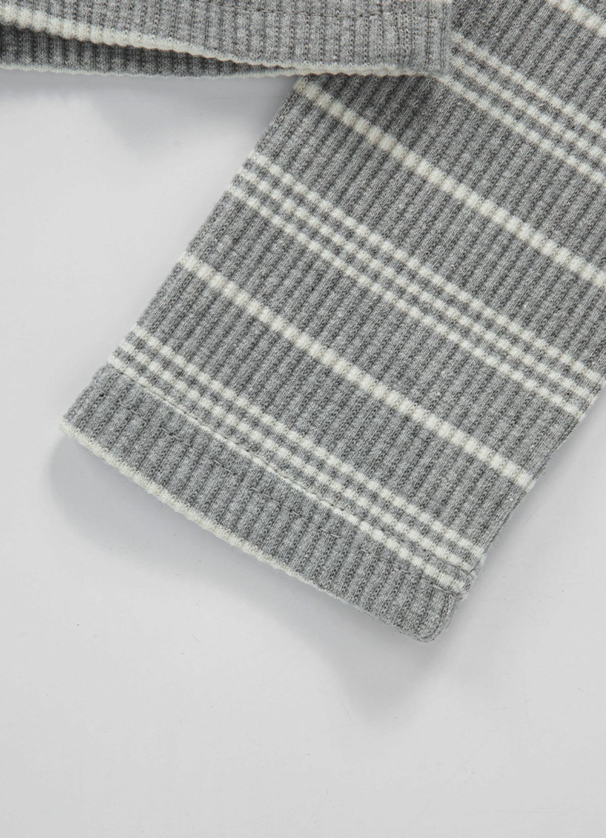 애즈온(ASON) BUMBLE STRIPE SHIRRING TEE / GRAY