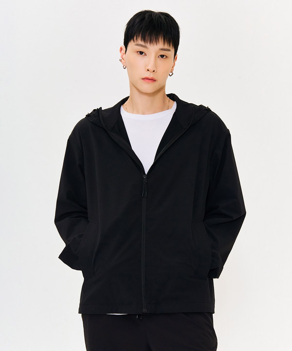 체이스컬트(CHASECULT) 공용 스트레치 후드 점퍼-블랙